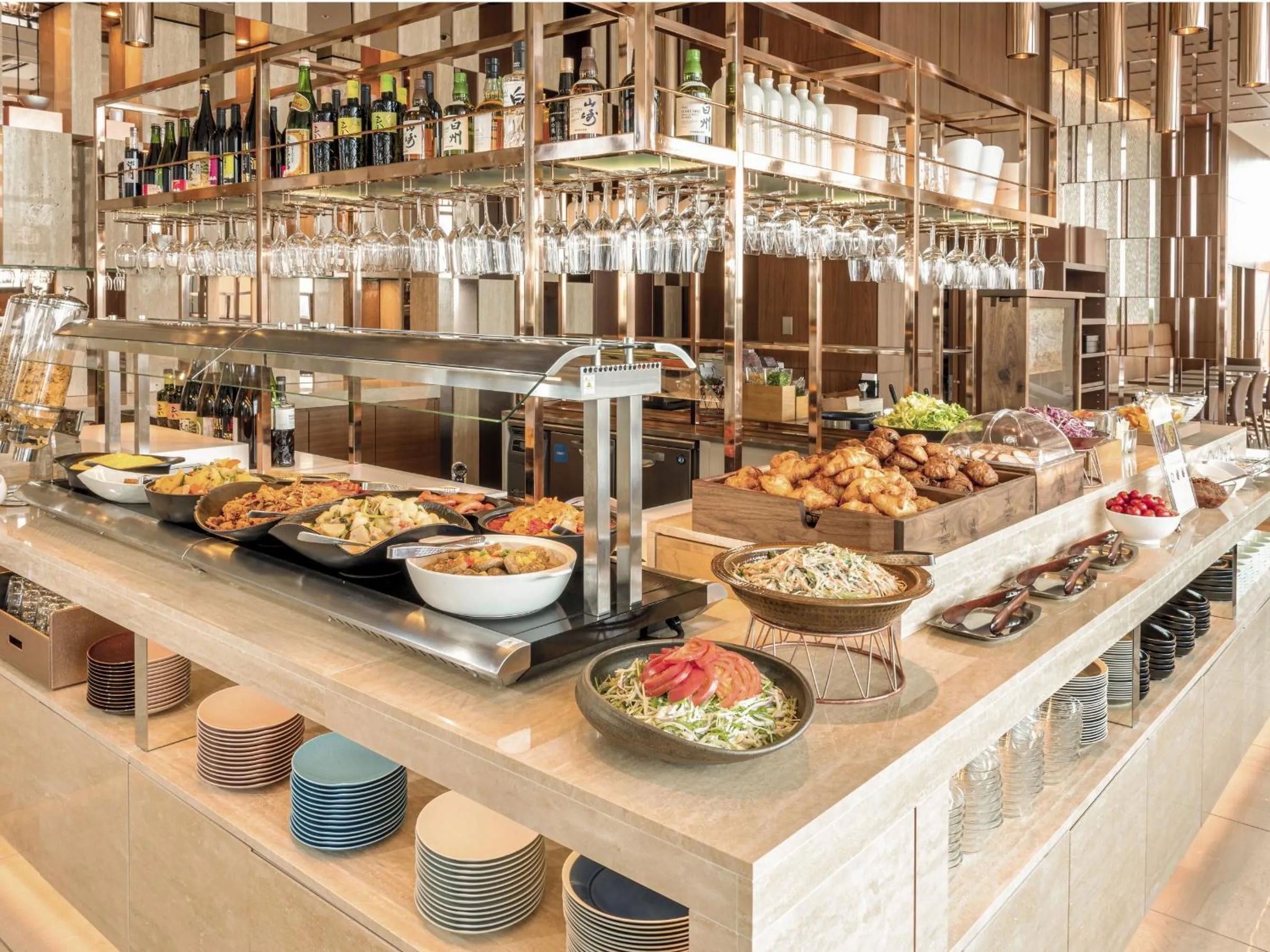 Buffet breakfast in Candeo Hotels Omiya