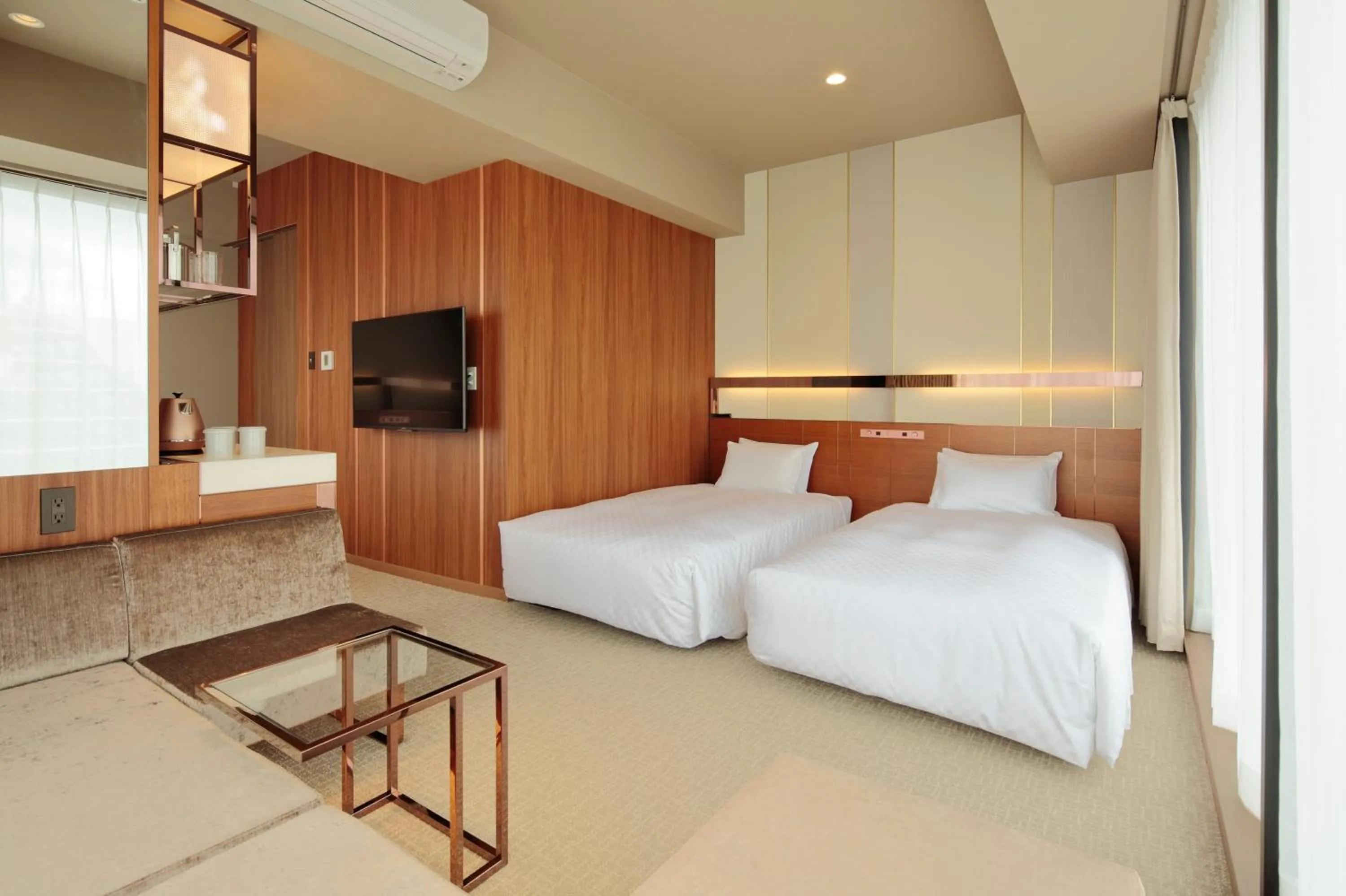 Photo of the whole room, Bed in Candeo Hotels Omiya