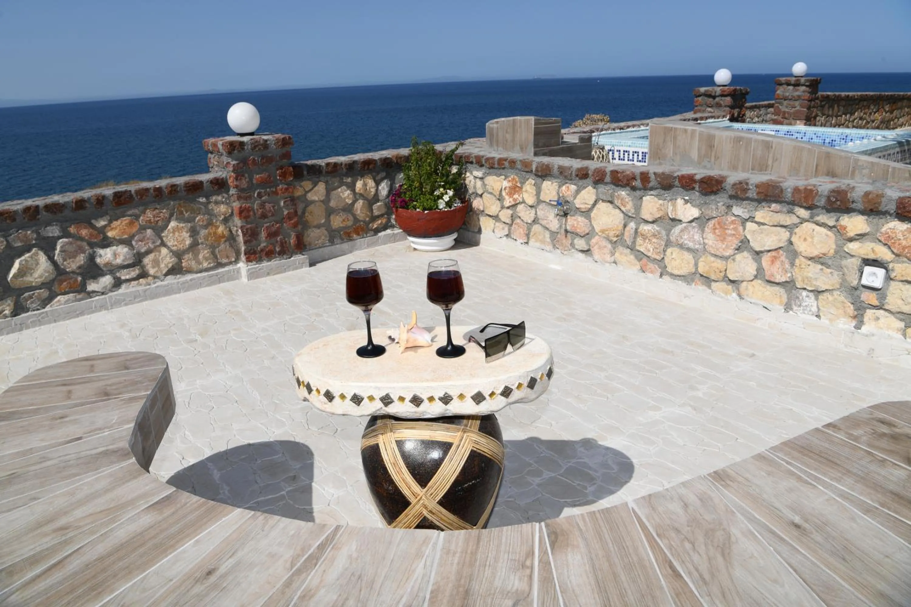 Balcony/Terrace in Starlight Luxury Seaside Villa & Suites