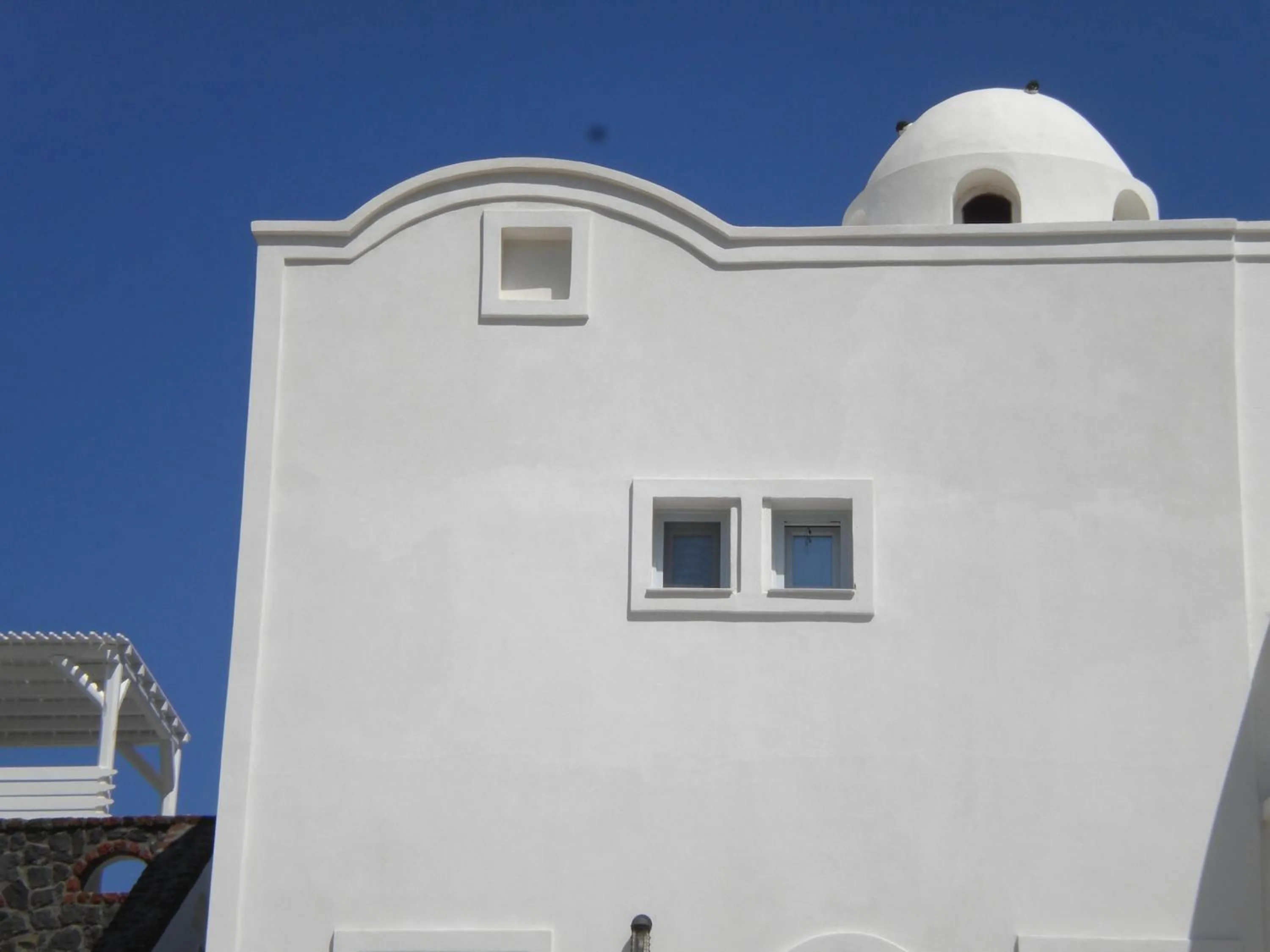 Property building in Starlight Luxury Seaside Villa & Suites