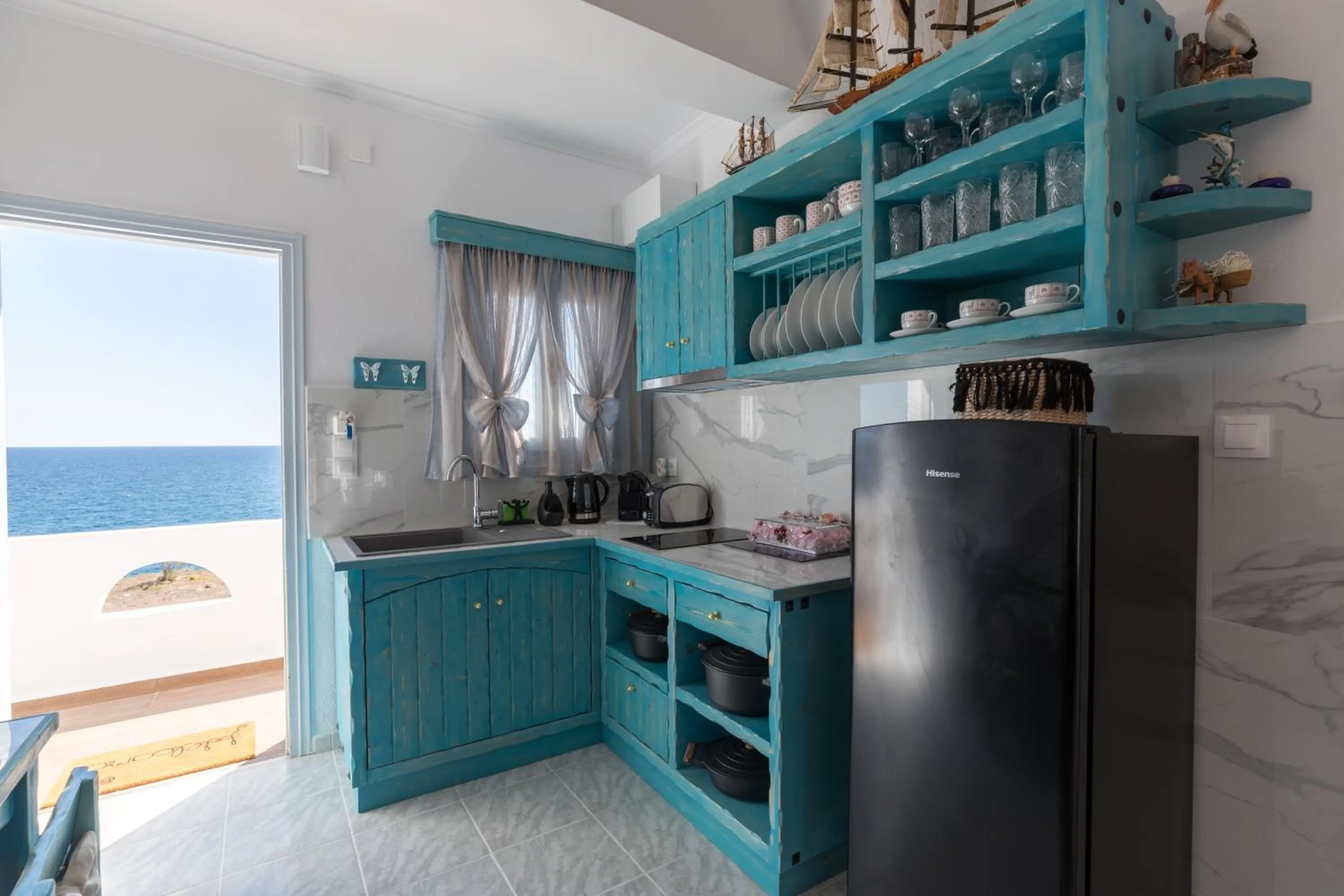 Property building in Starlight Luxury Seaside Villa & Suites