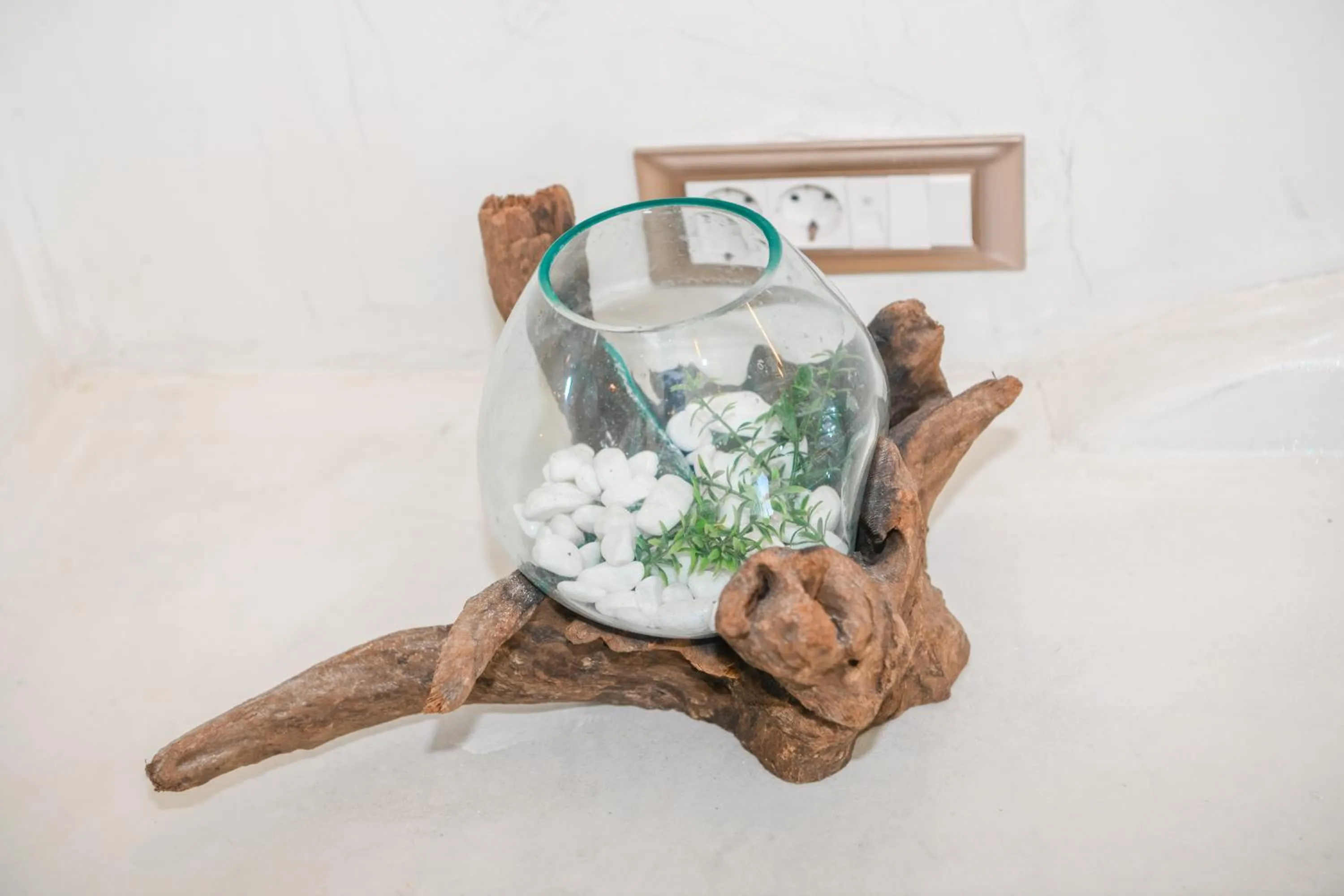 Decorative detail in Starlight Luxury Seaside Villa & Suites