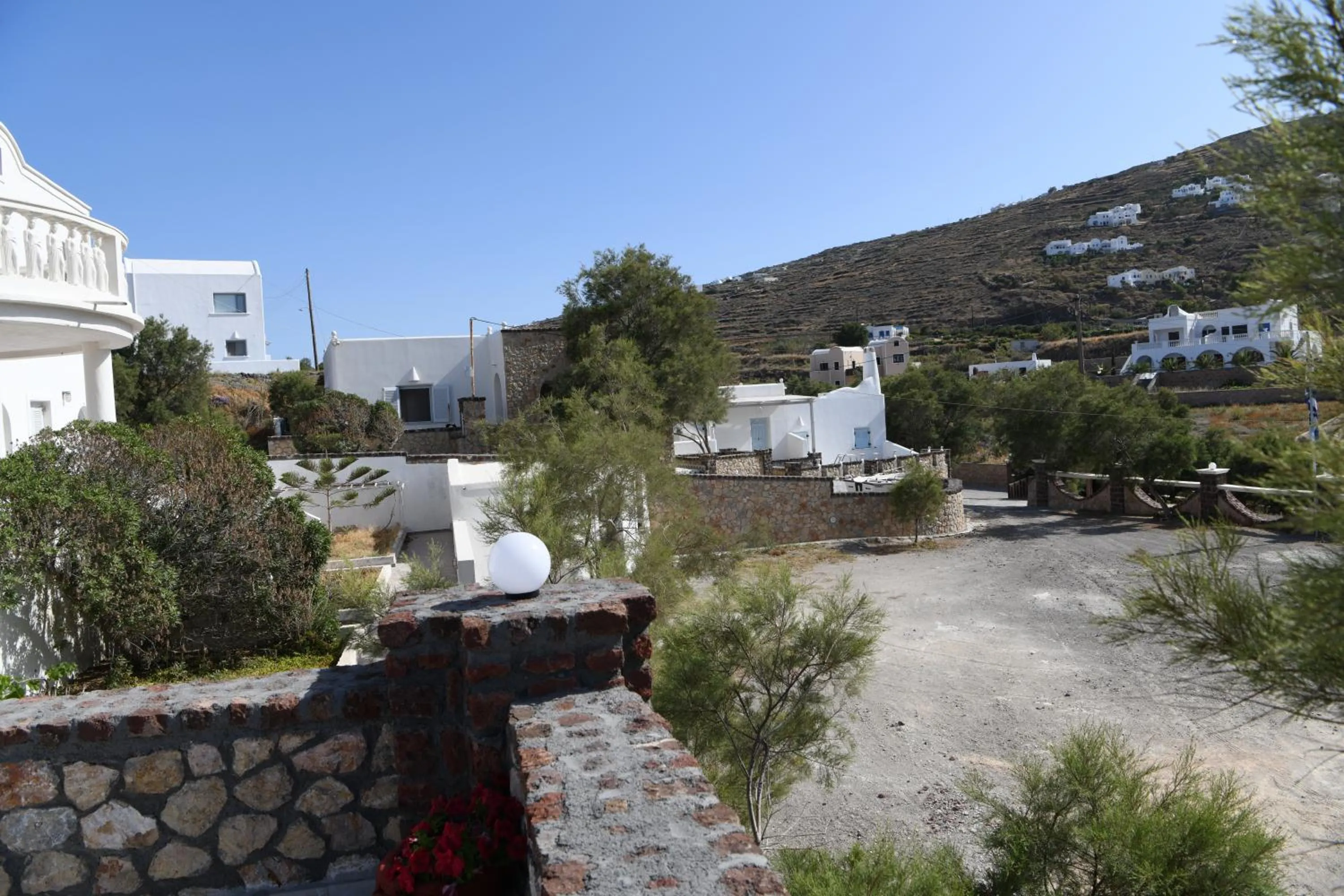 Property building in Starlight Luxury Seaside Villa & Suites