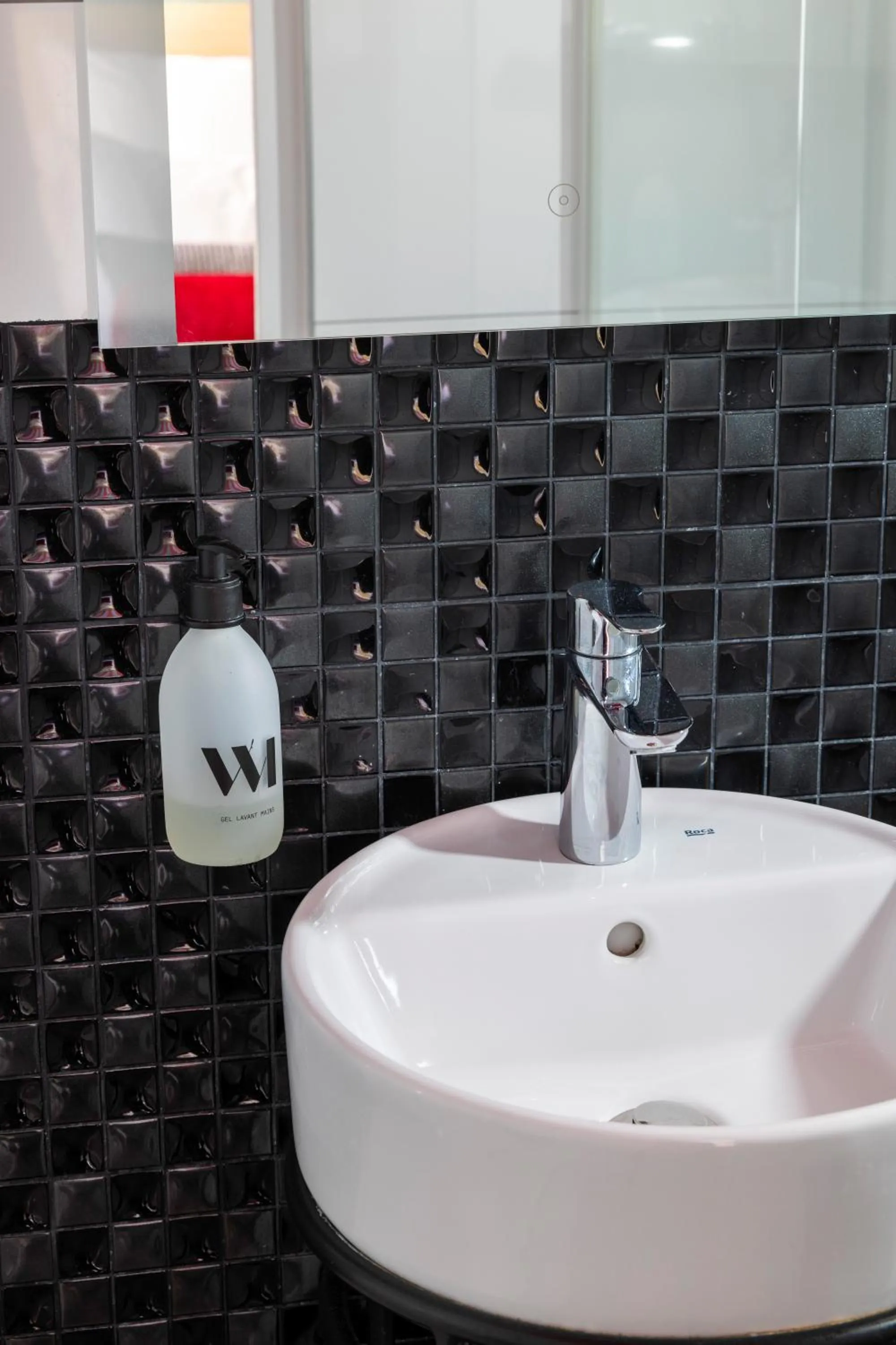 Bathroom in Hotel La Folie des Pres - Saint-Germain-des-Pres