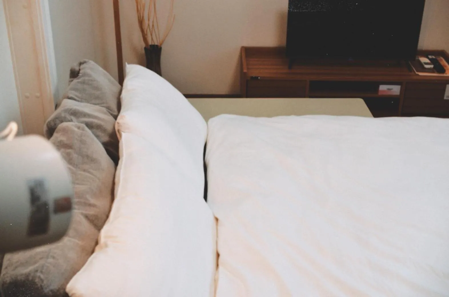 Bed in H2O Stay Ikebukuro