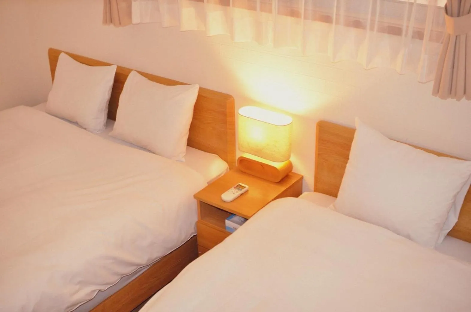 Bed in H2O Stay Ikebukuro