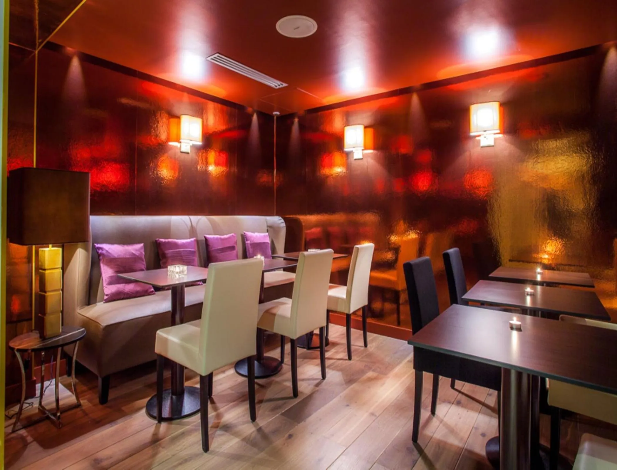 Lounge or bar in Hotel Armoni Paris