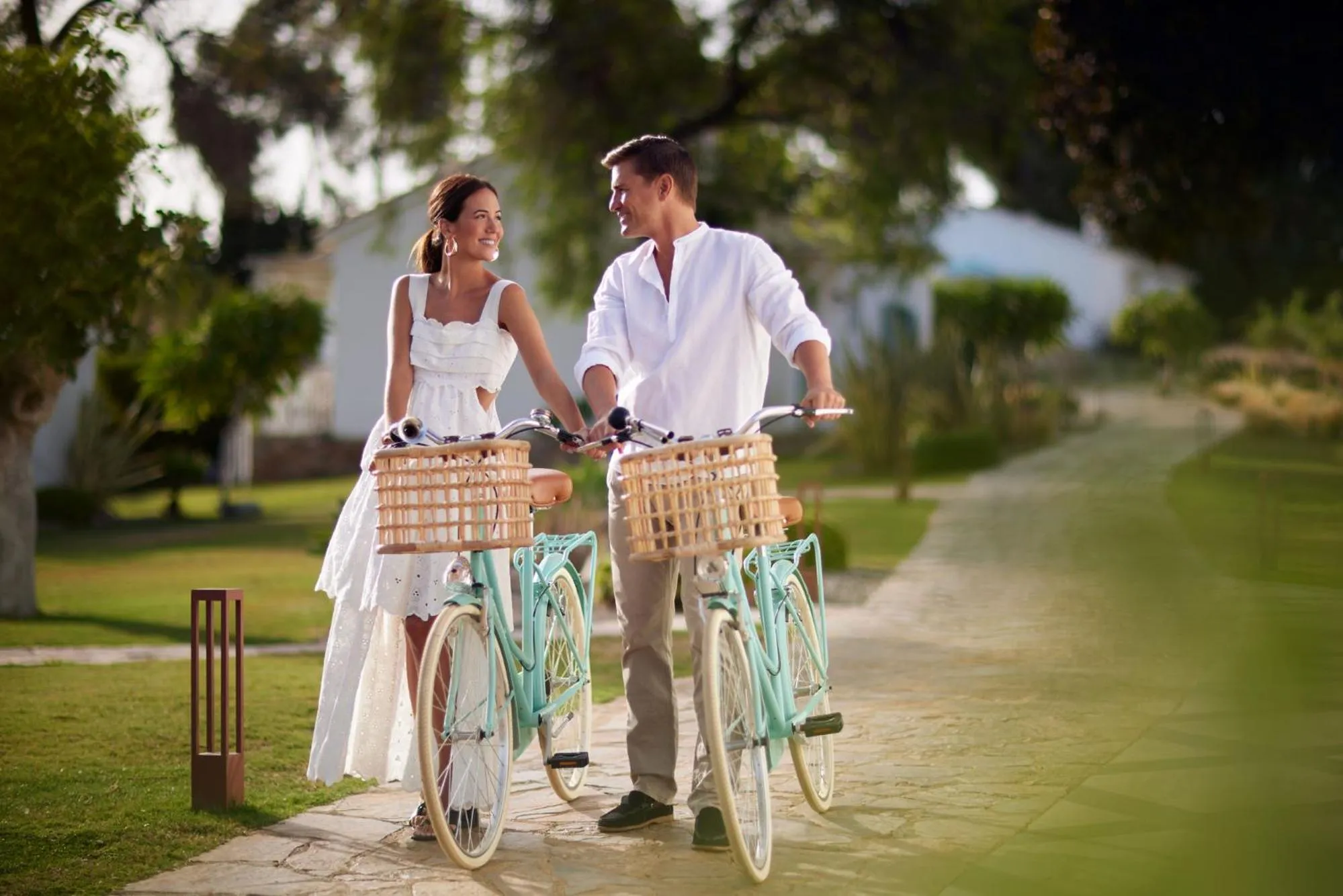 Cycling in Boho Club