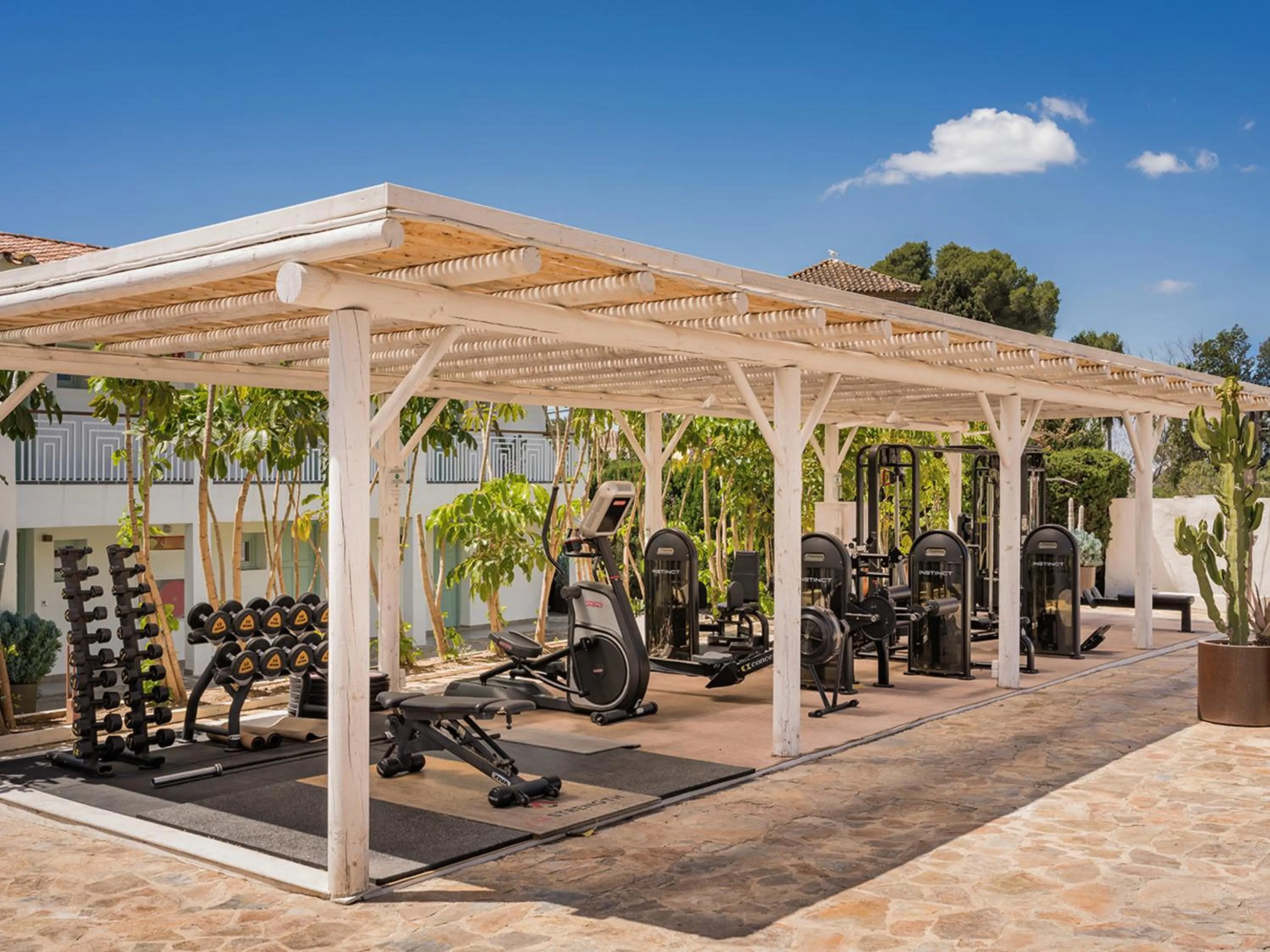 Area and facilities in Boho Club