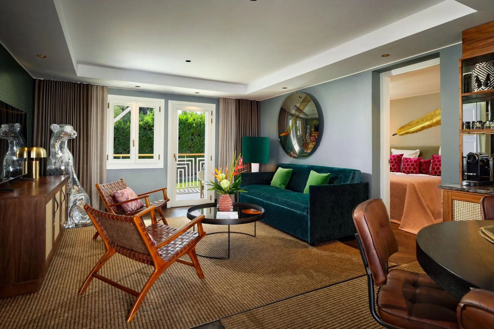 TV and multimedia in Boho Club