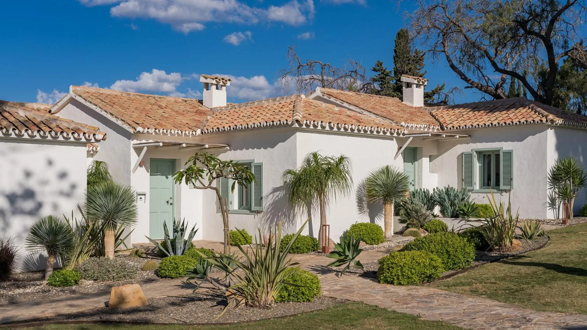 Property building in Boho Club