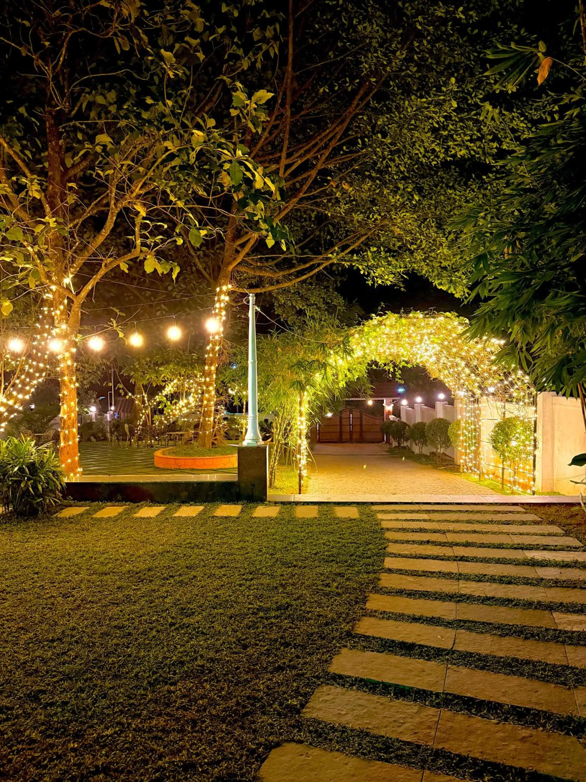 Garden view in Athirappilly Rainland Resort