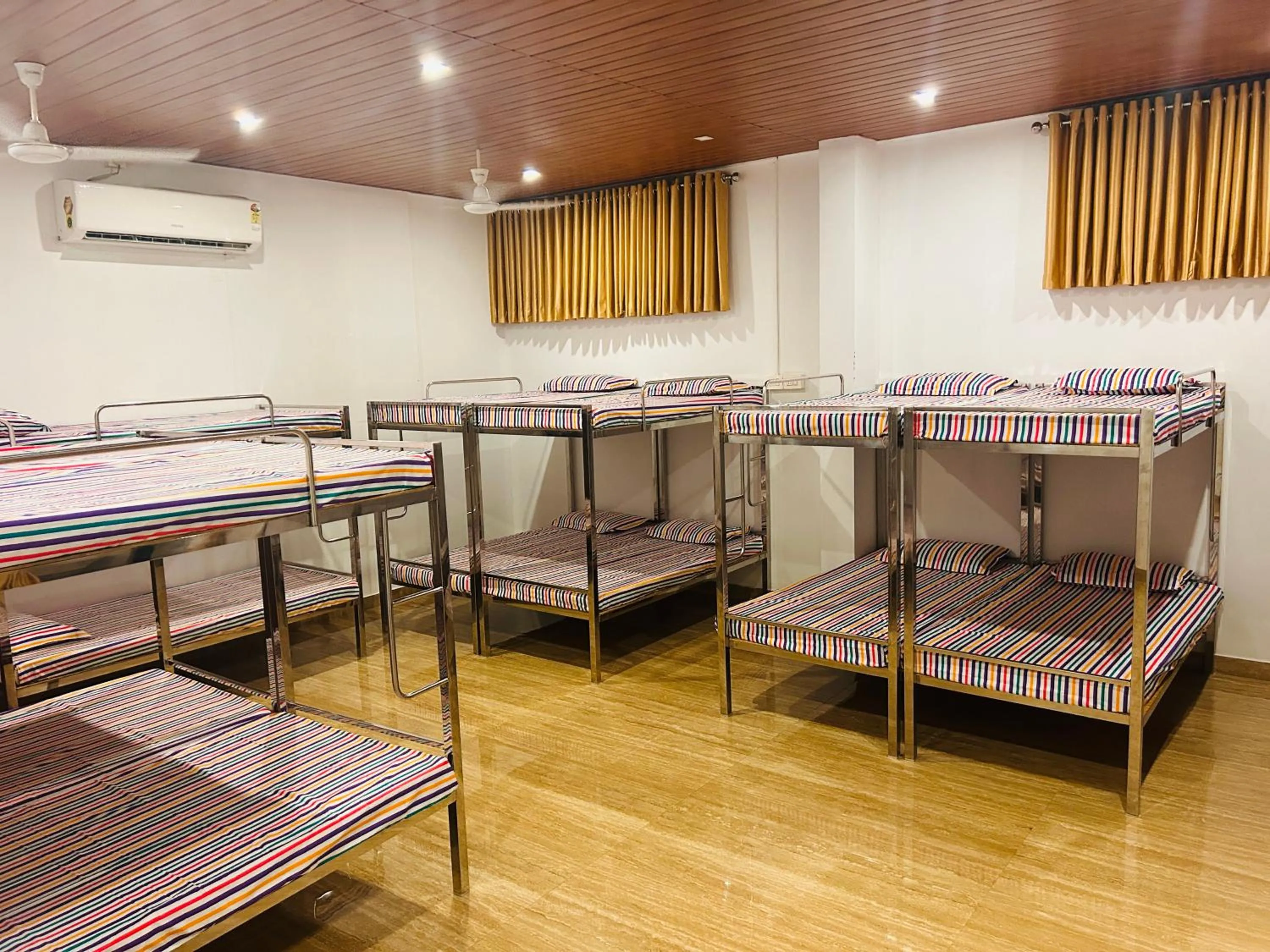 Bed in Athirappilly Rainland Resort