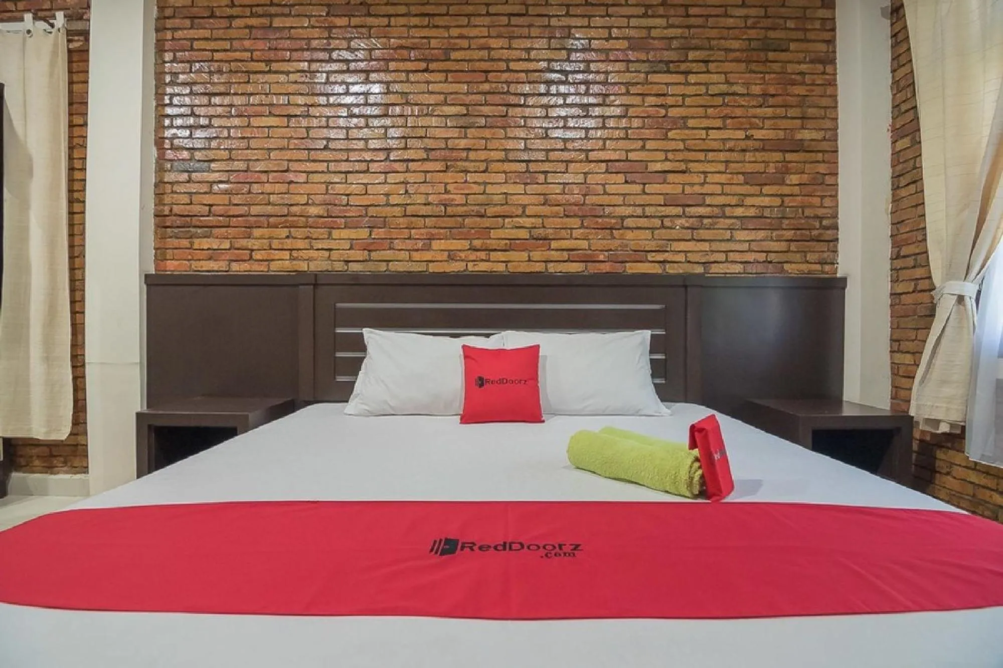 Bed in RedDoorz Plus near Cambridge City Square 2 Medan