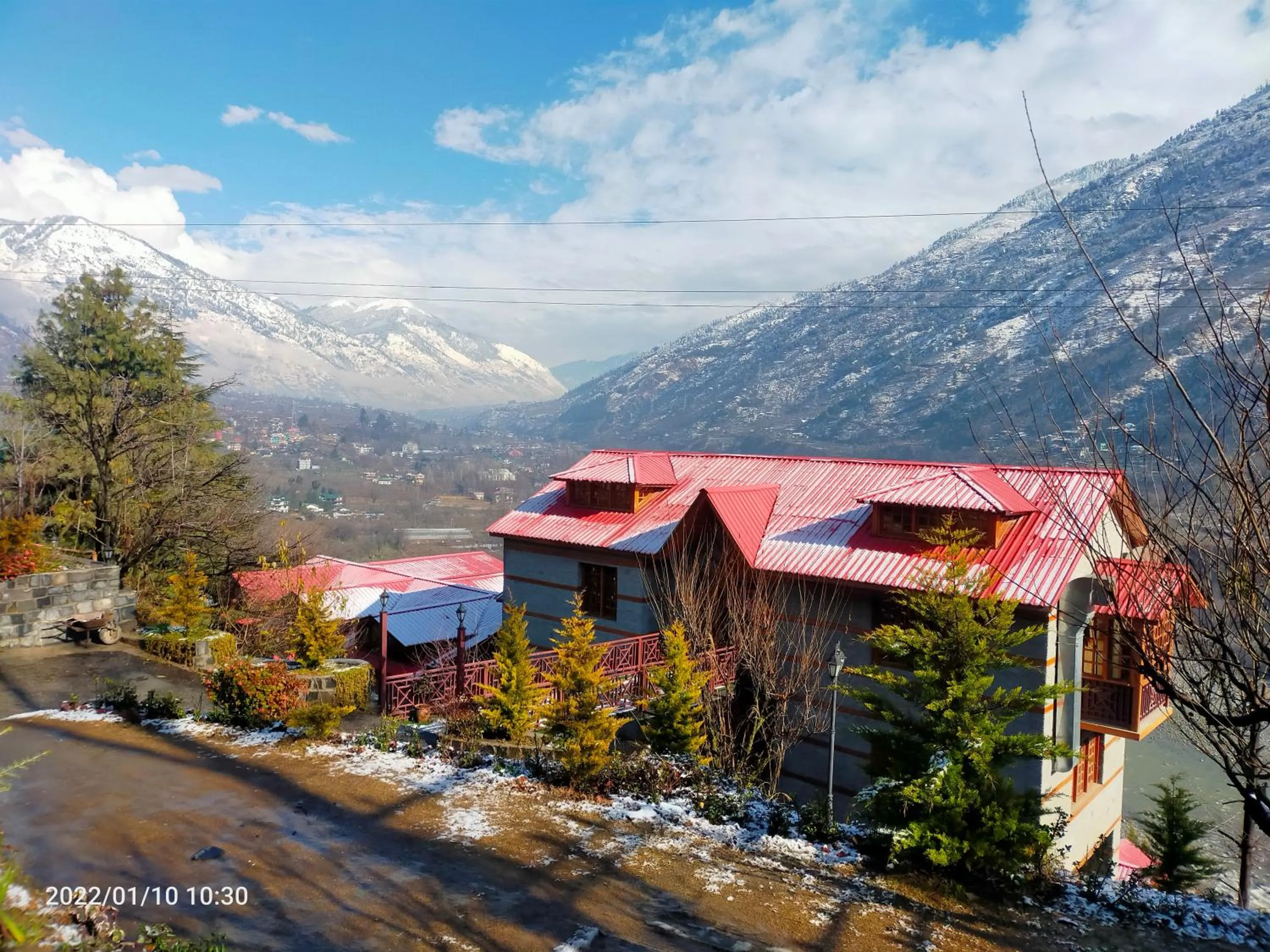 Property building in Regenta Inn by Riverside Manali