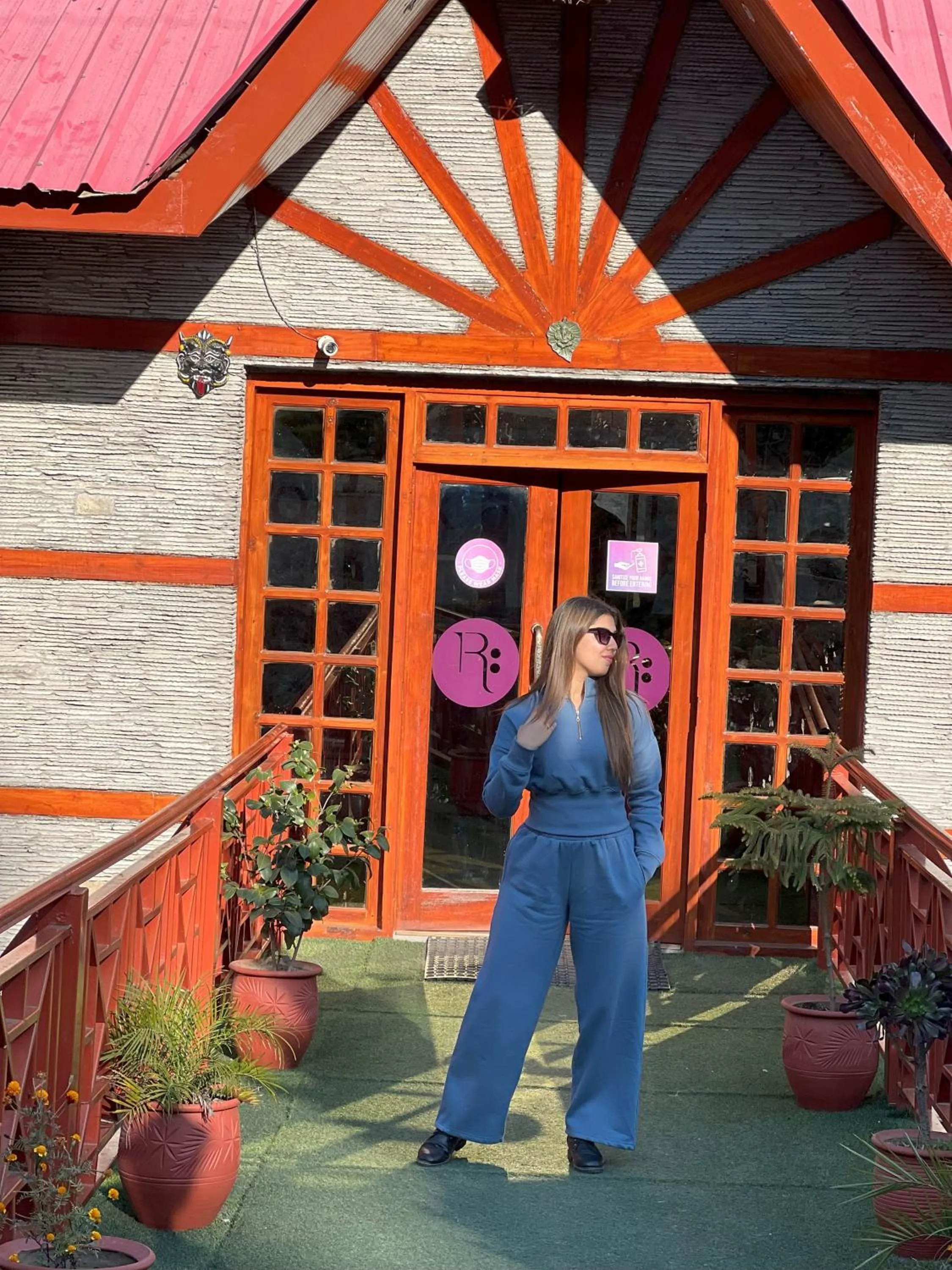 Facade/entrance in Regenta Inn by Riverside Manali