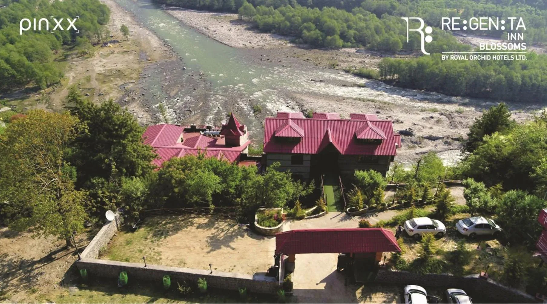 Facade/entrance in Regenta Inn by Riverside Manali