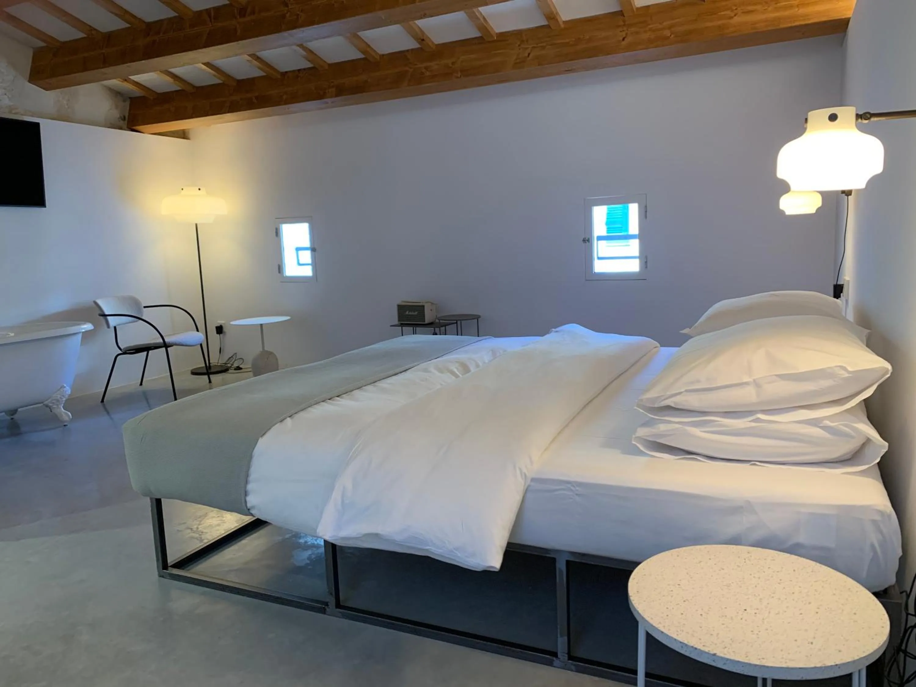 Bed in Fragile Hotel