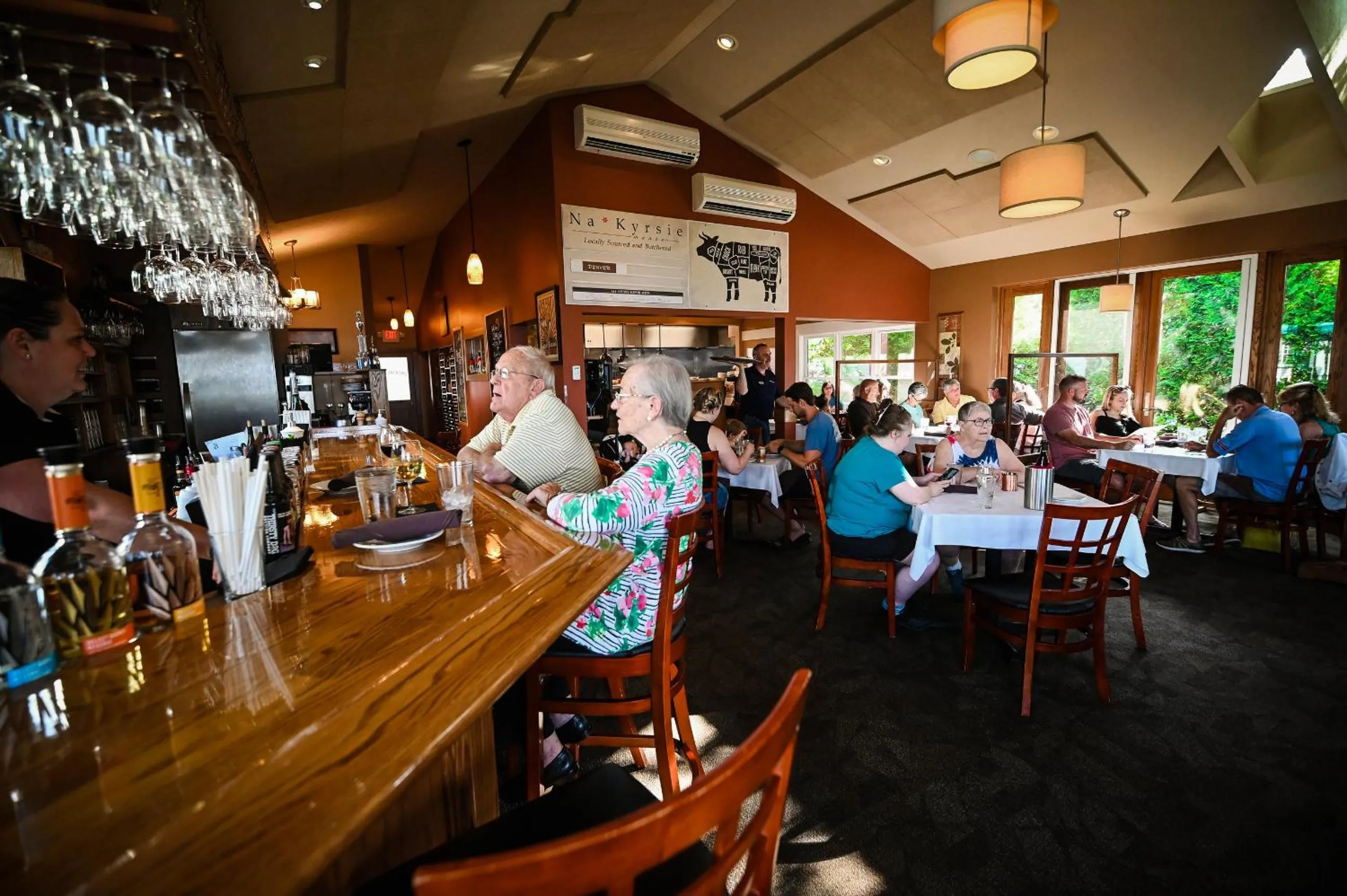 Restaurant/places to eat in The Lakehouse Inn Geneva