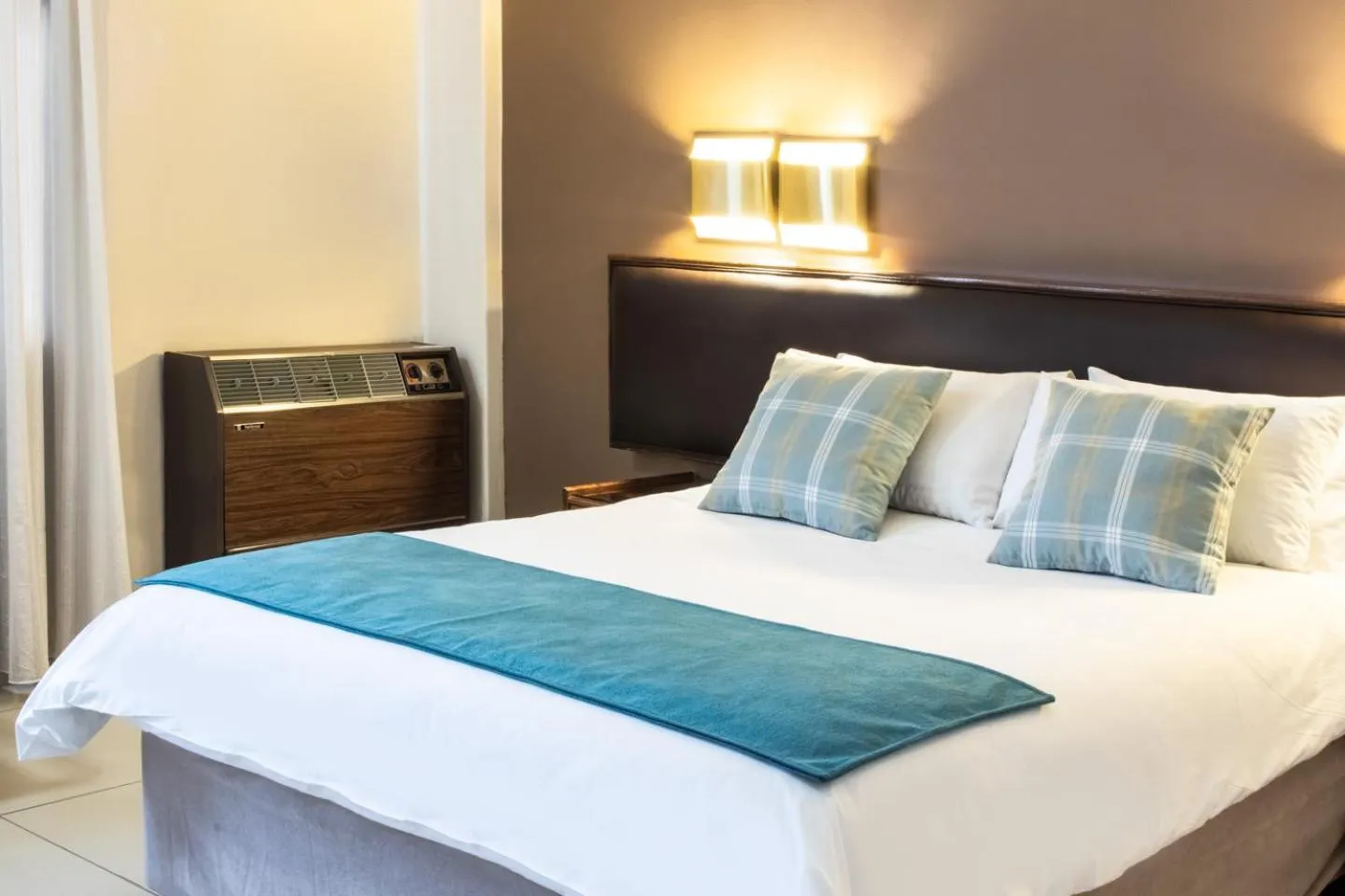 Bedroom, Bed in Elgro Hotel Potchefstroom