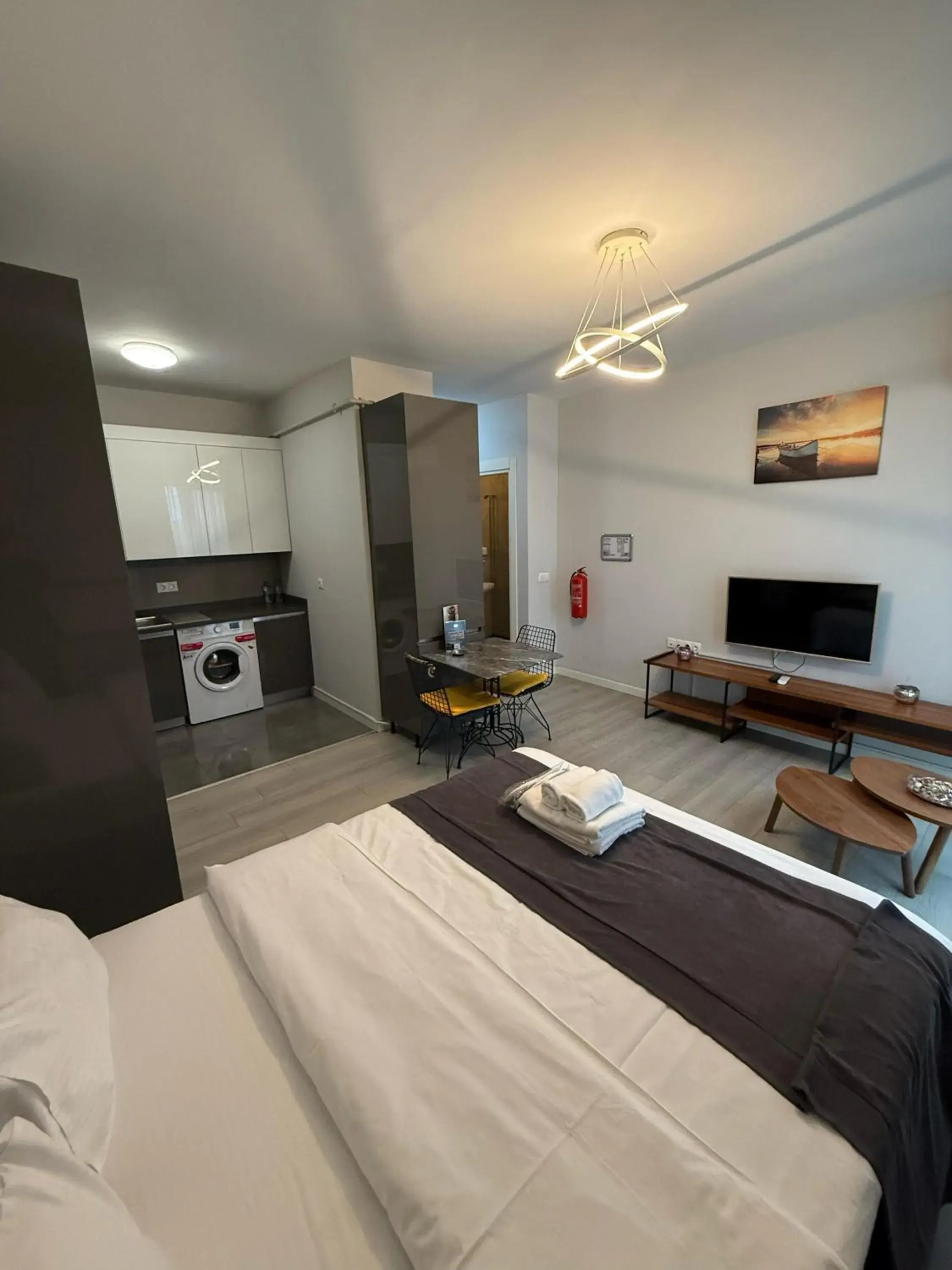 Standard Double Room in Green Hills Suites Standard Double Room in Green Hills Suites