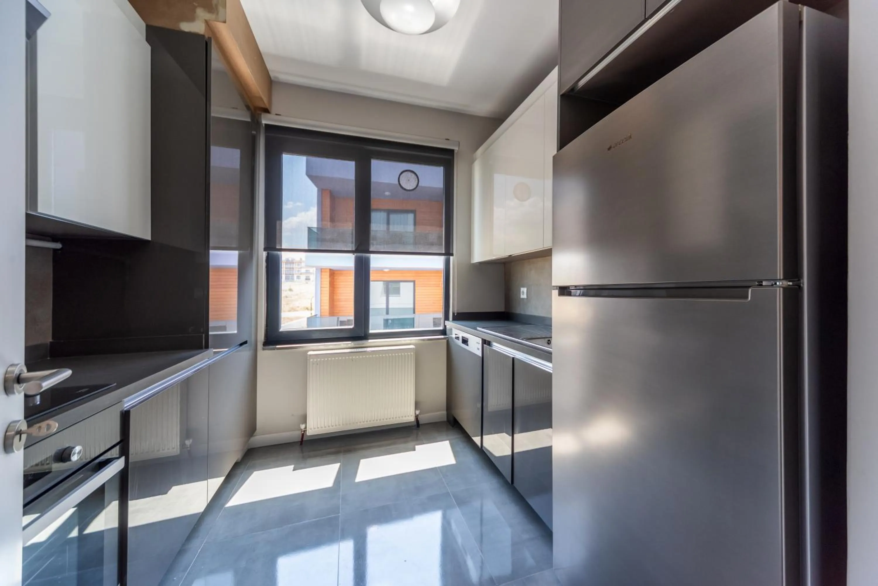 Kitchen or kitchenette in Green Hills Suites