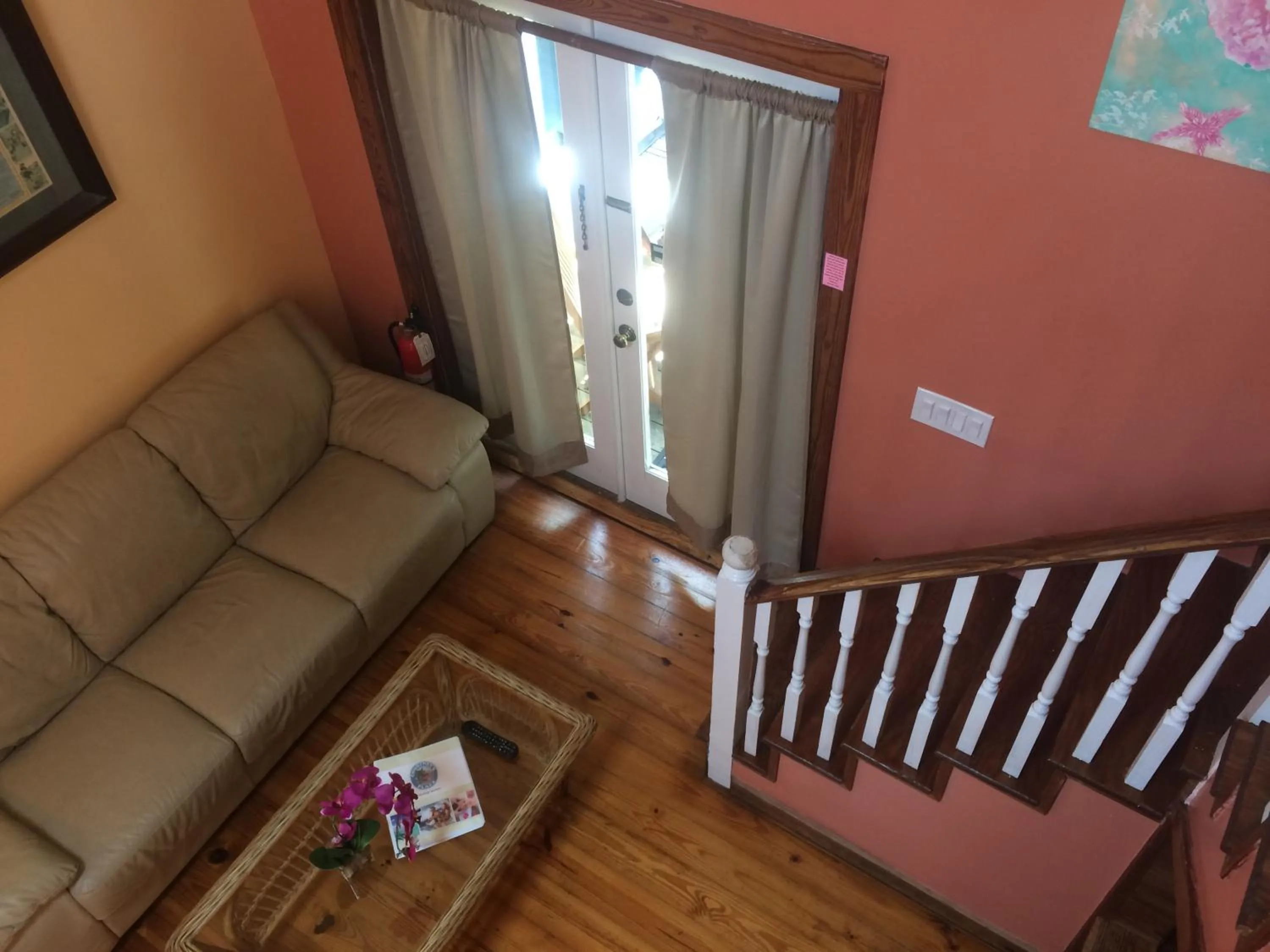 Courtney's Place Historic Cottages & Inns