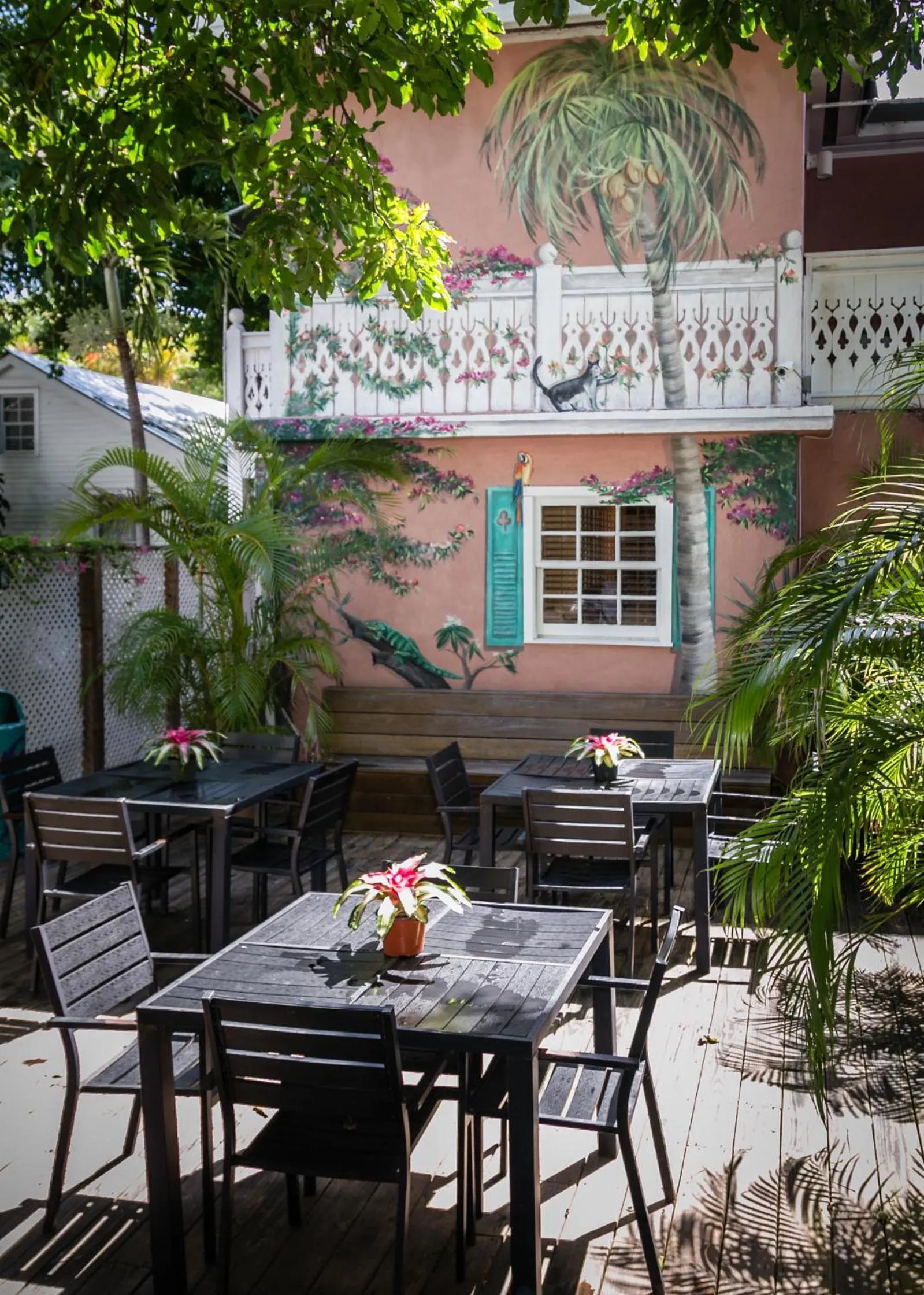 Facade/entrance in Courtney's Place Historic Cottages & Inns