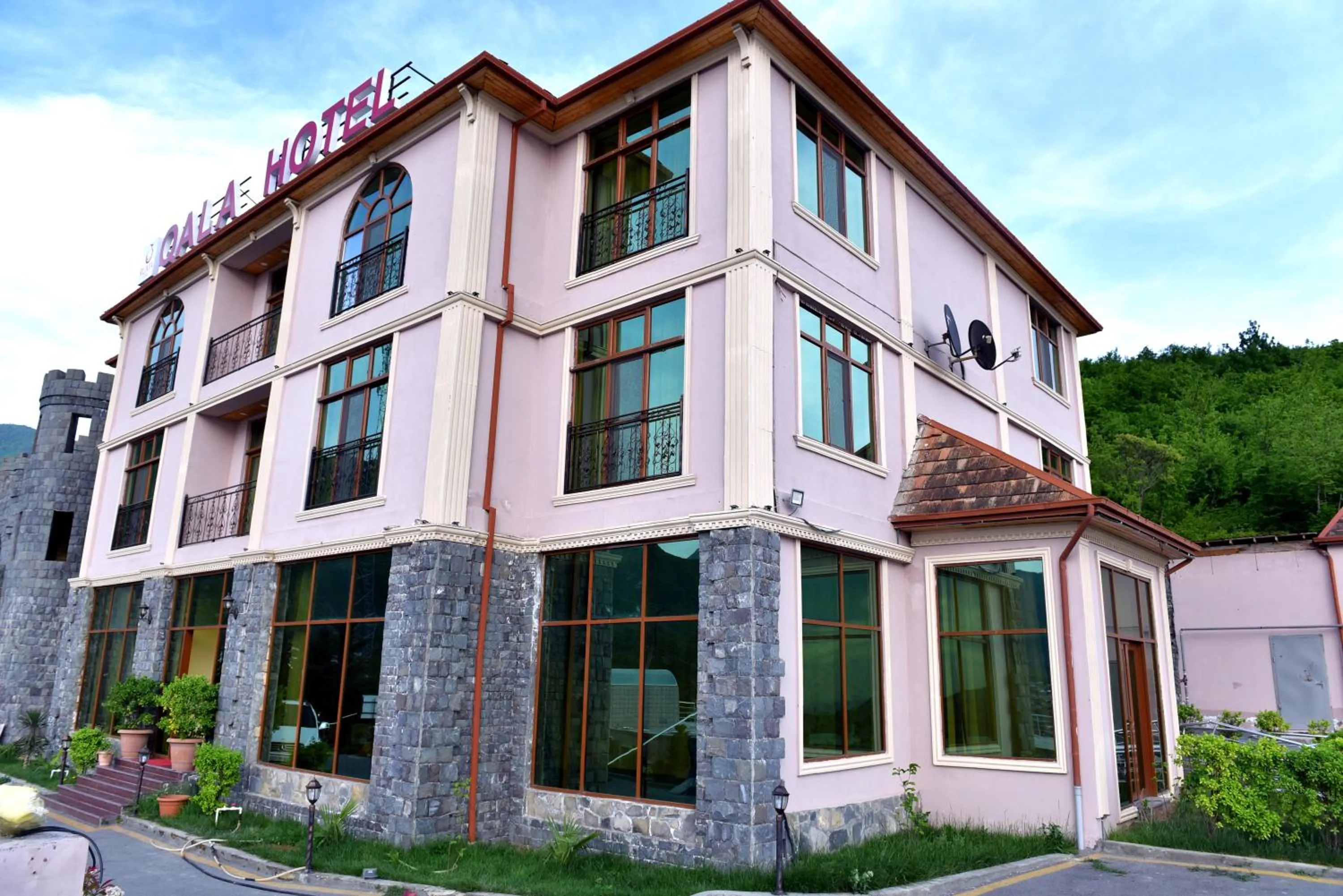 Property building in Ruma Qala Hotel