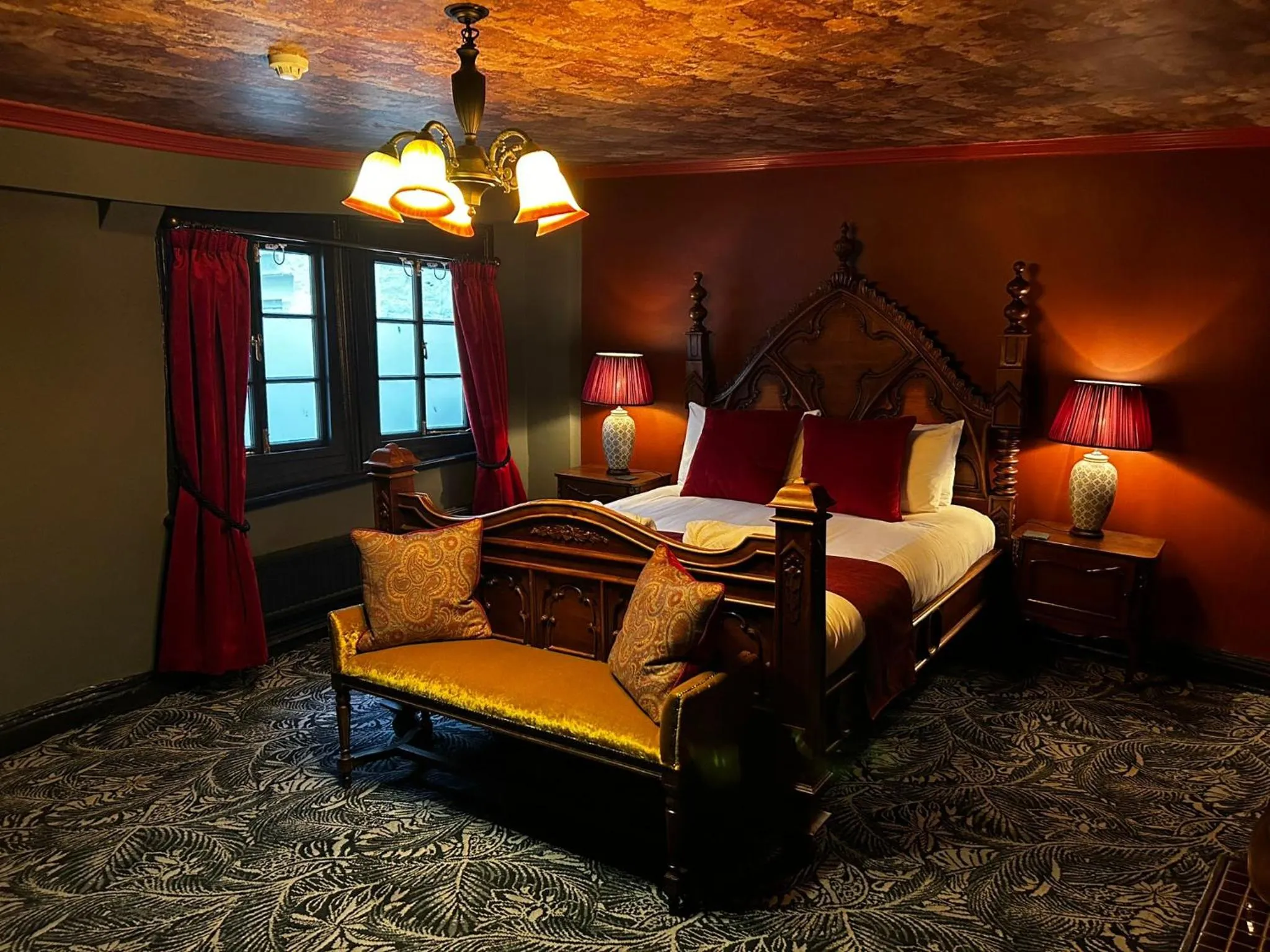 Bed in Golden Fleece York