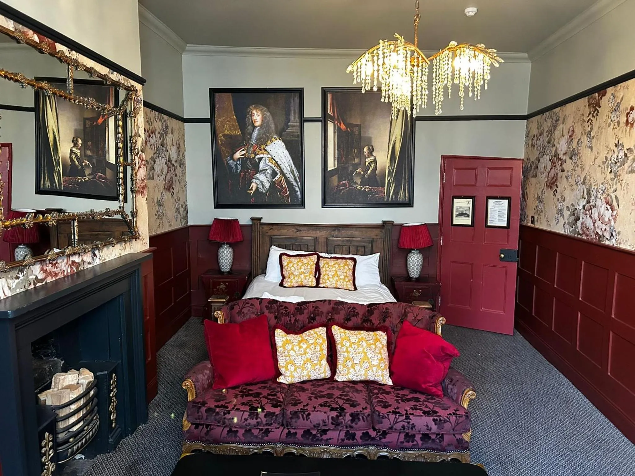 Bed in Golden Fleece York