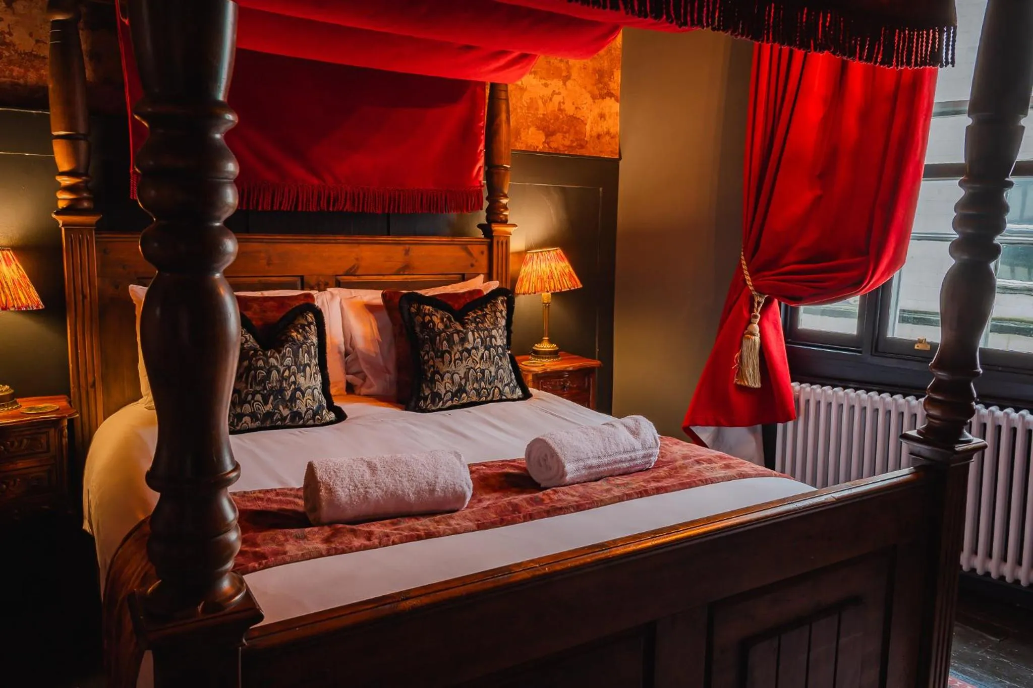 Bed in Golden Fleece York