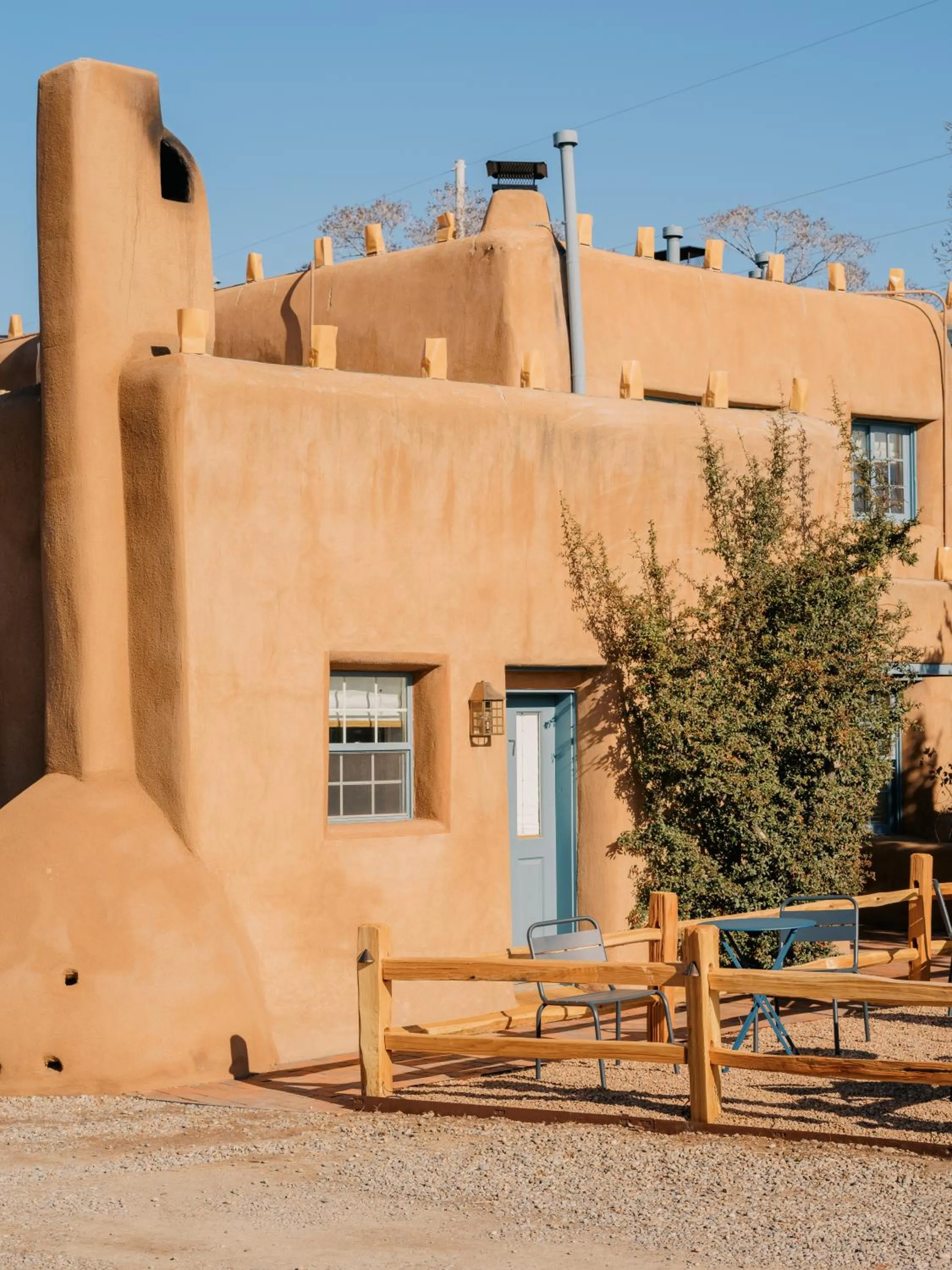 Property building in Pueblo Bonito Inn