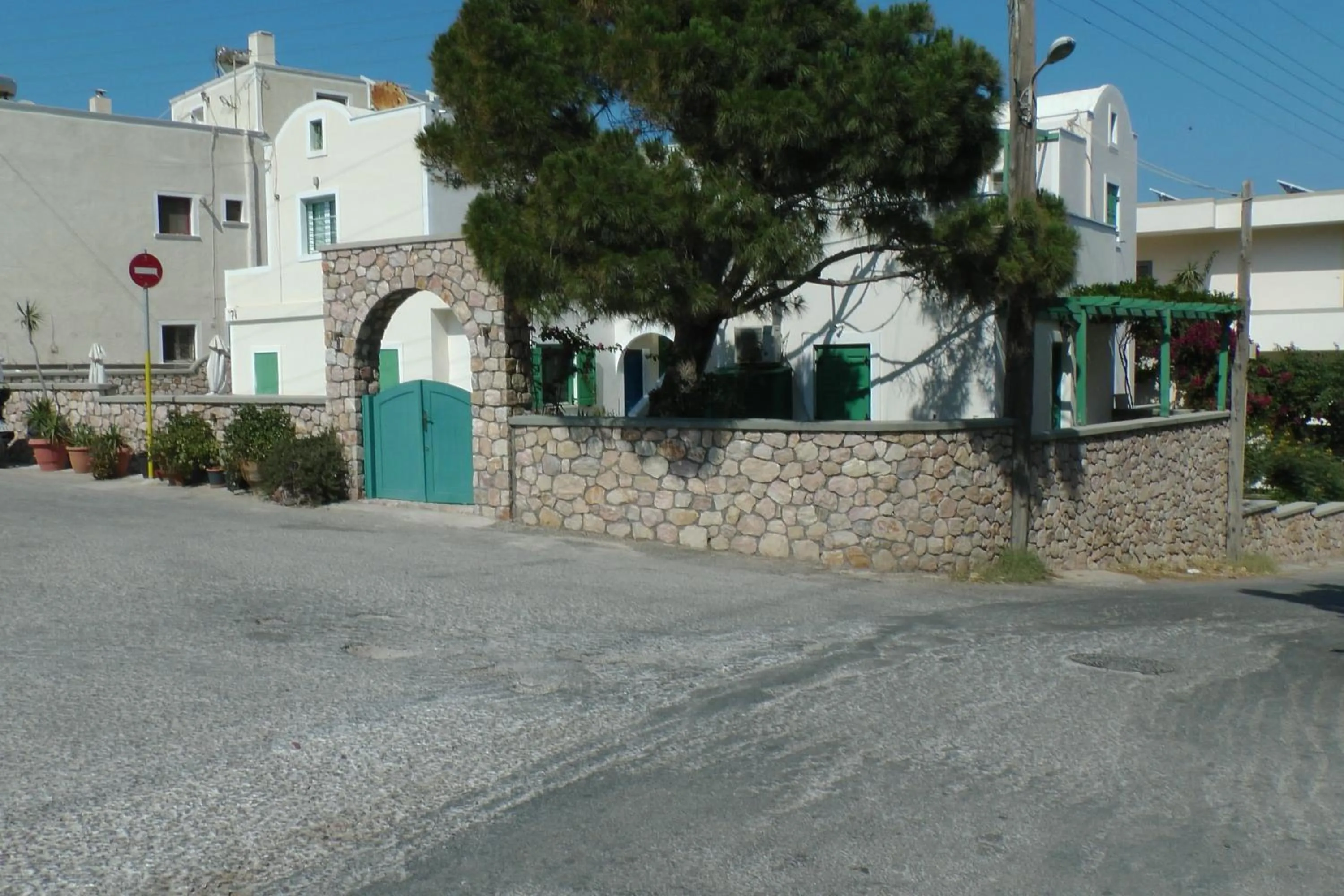 Property building in Santa Magia