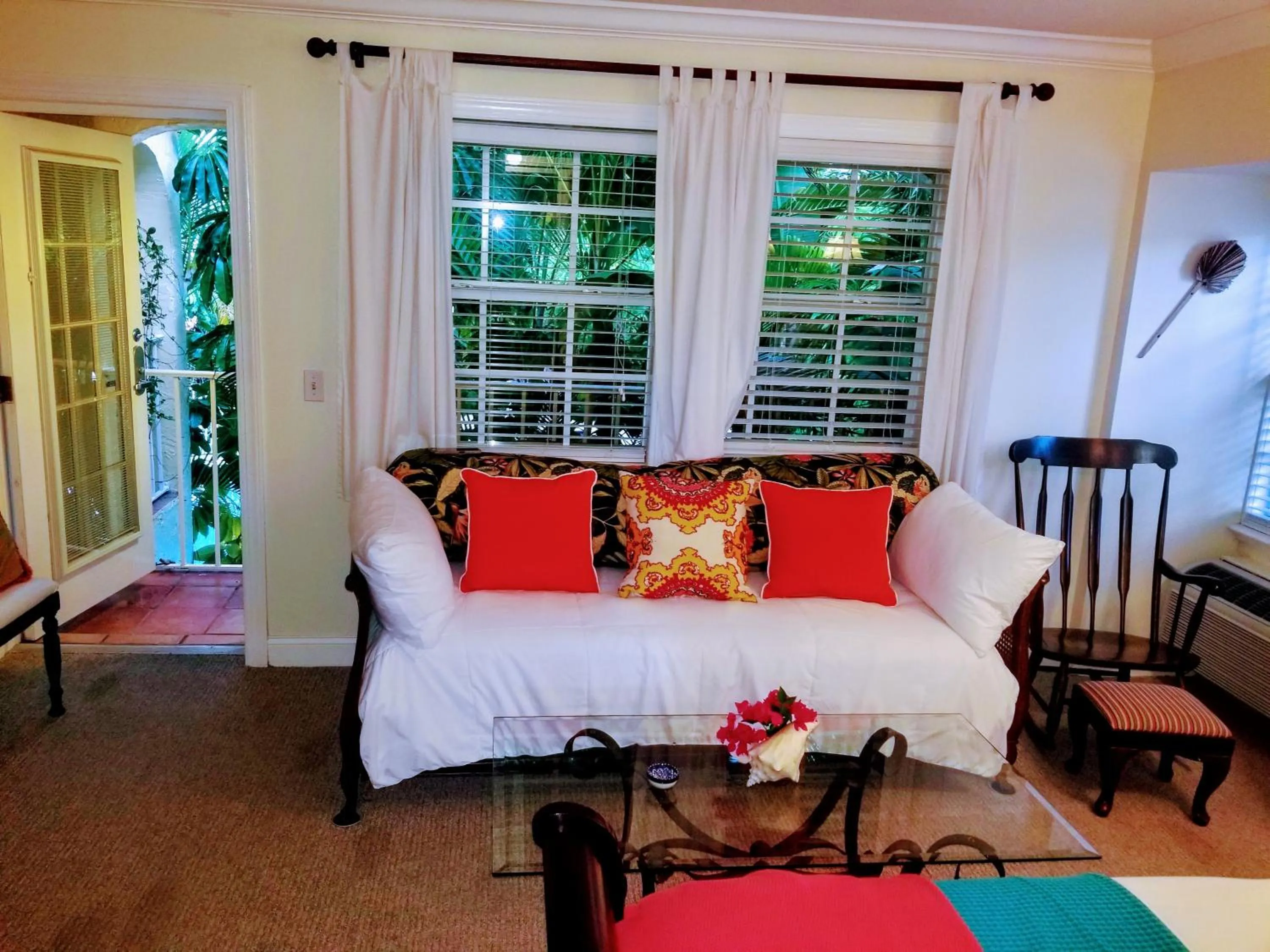 The Caribbean Court Boutique Hotel