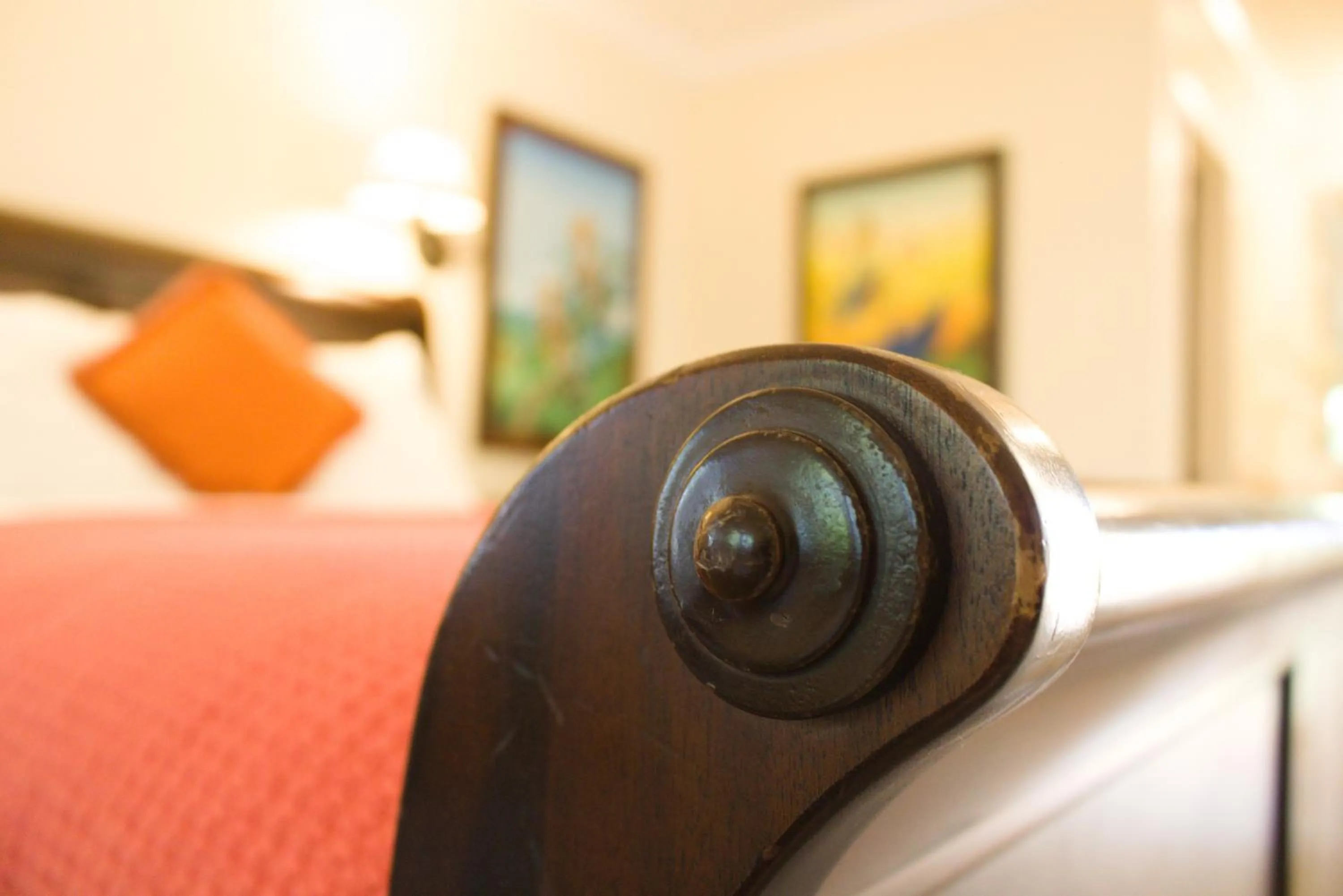 Bed in The Caribbean Court Boutique Hotel