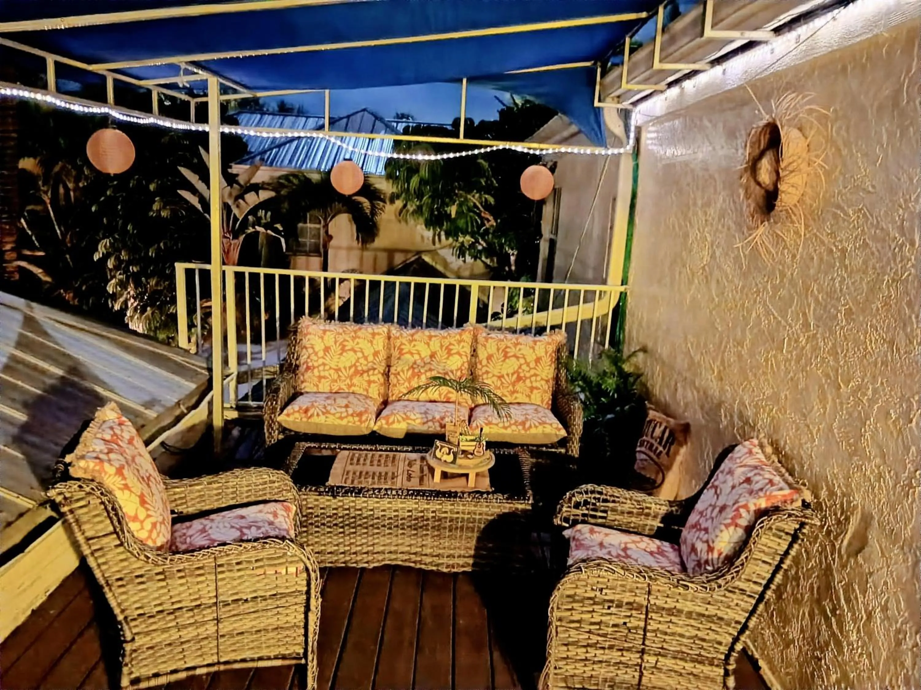 Balcony/Terrace in The Caribbean Court Boutique Hotel