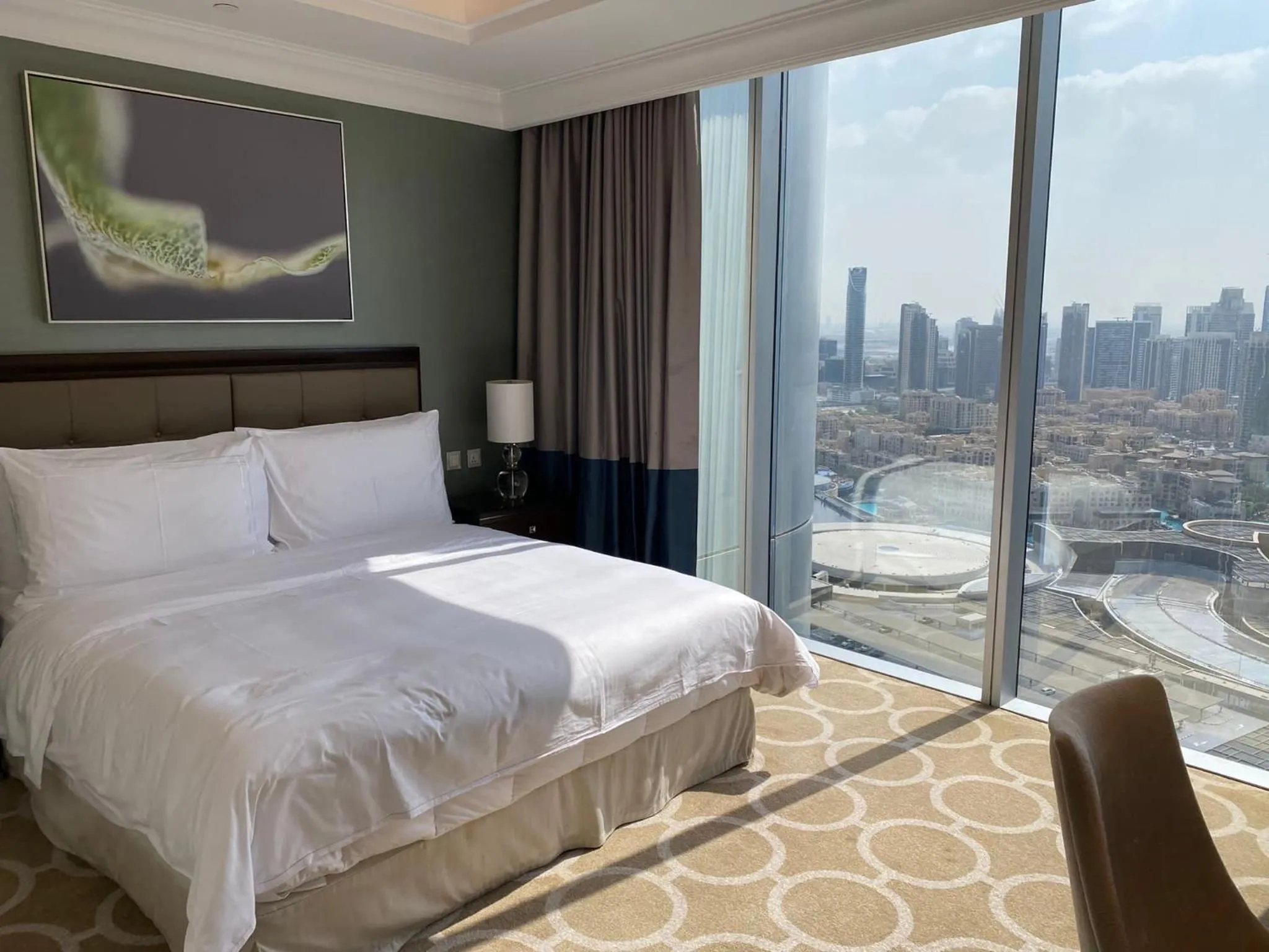 Bed in Amazing 2 bedroom with full burj view