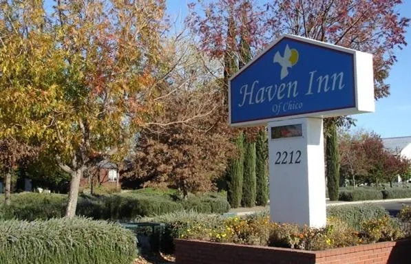 Facade/entrance in Haven Inn of Chico