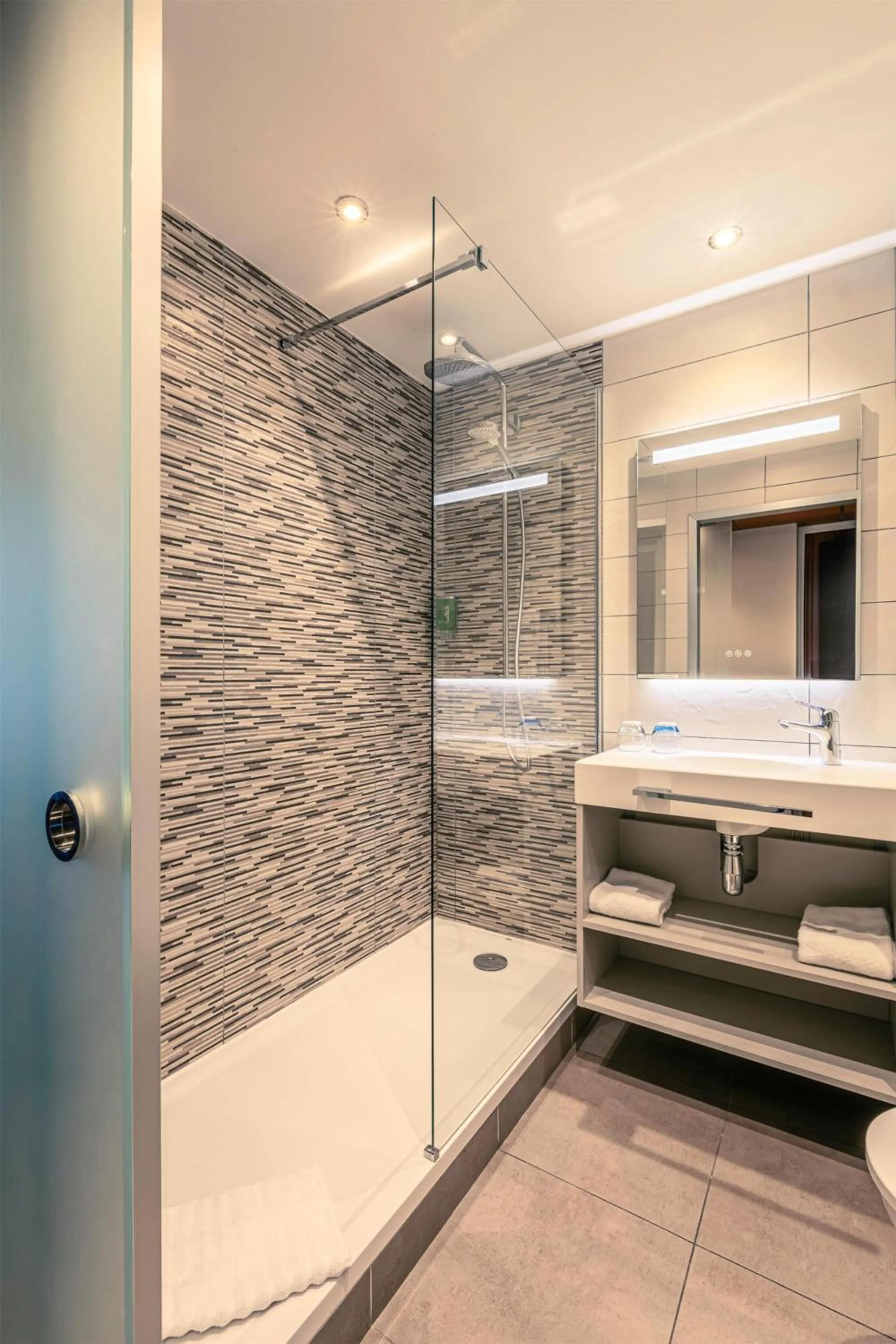 Best Western Marseille Aeroport