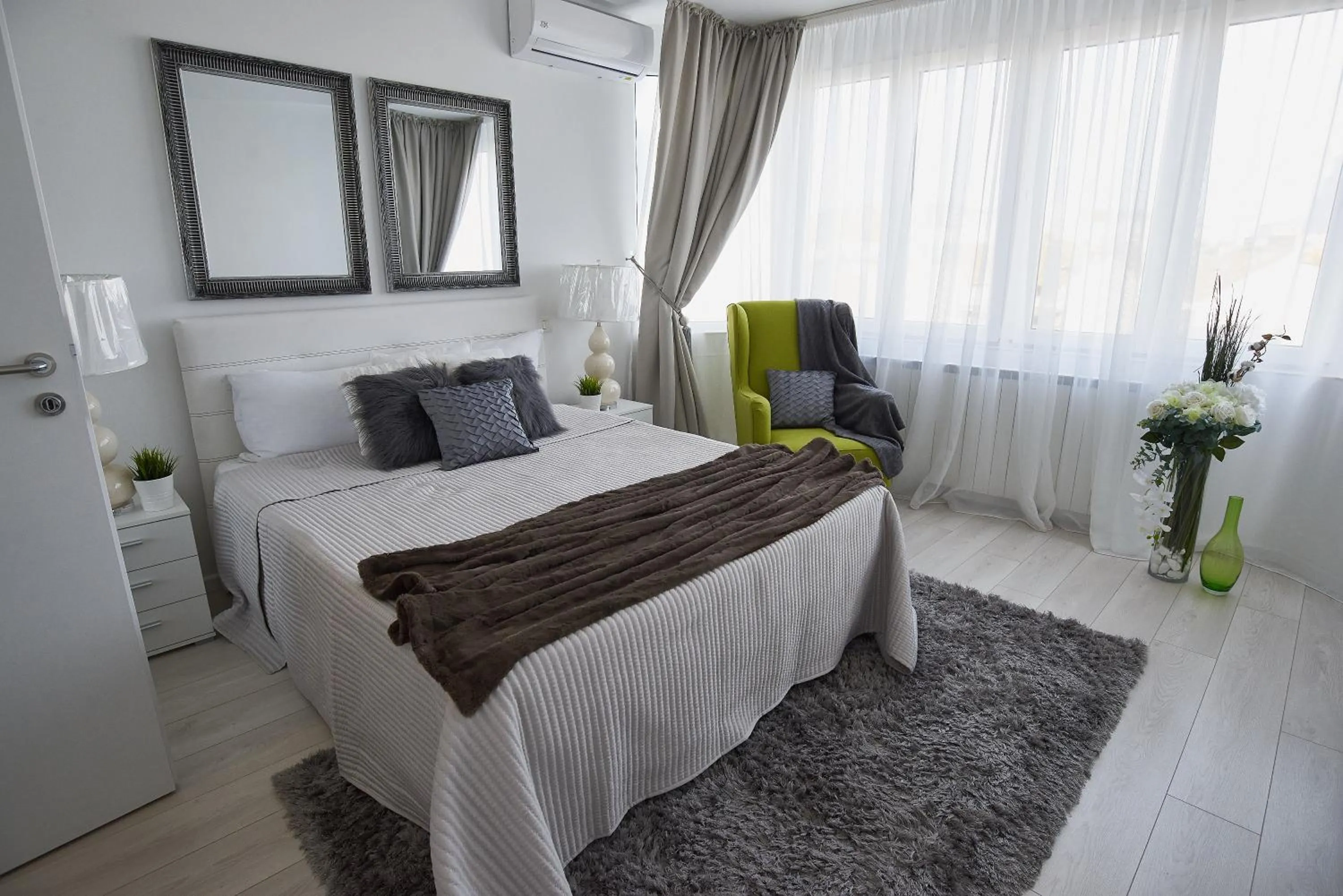 Bedroom, Bed in Metropole Apartments Old Town