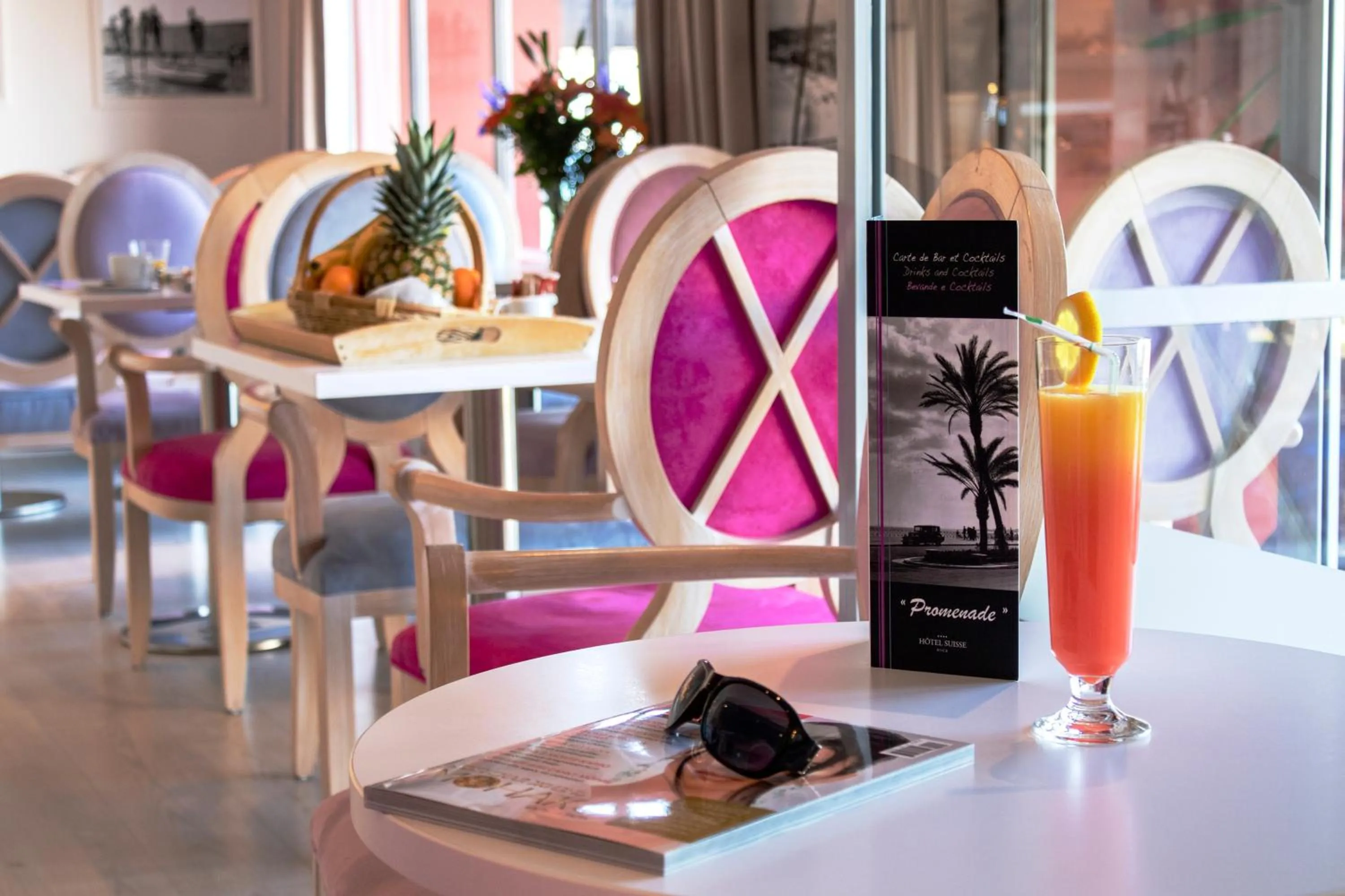 Buffet breakfast in Hotel Suisse