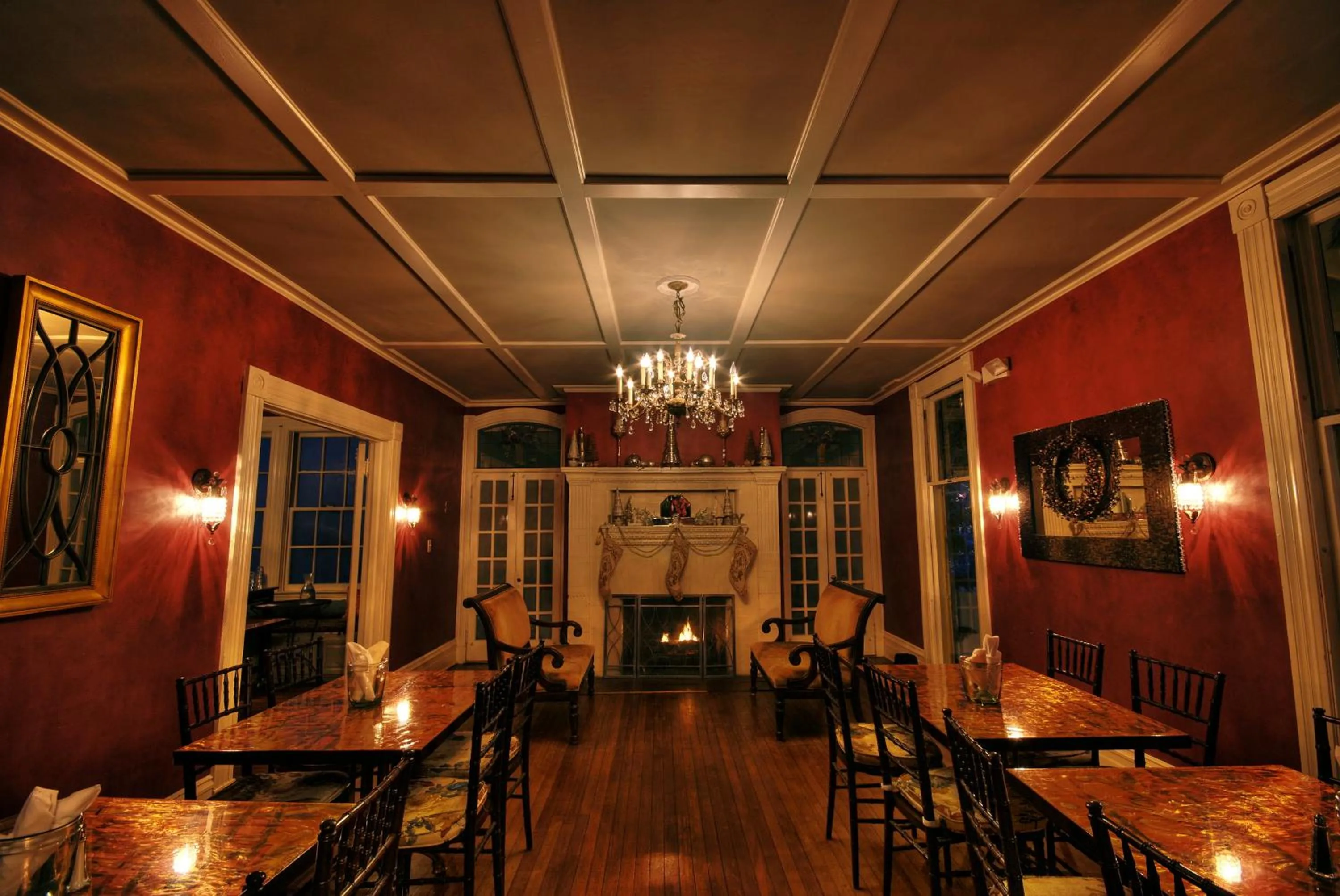 Lounge or bar in Vandiver Inn