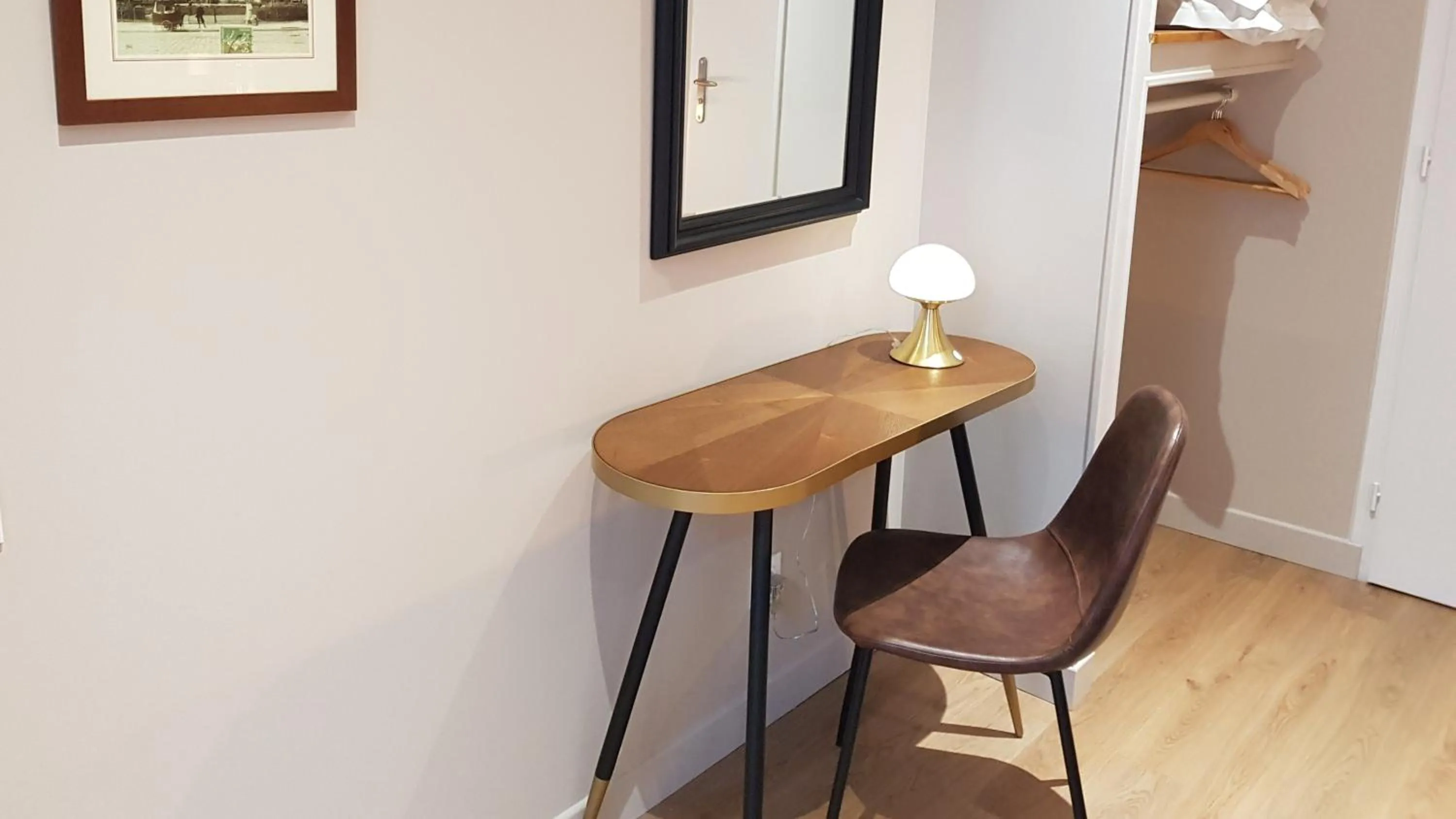 Decorative detail in Le Beaugency