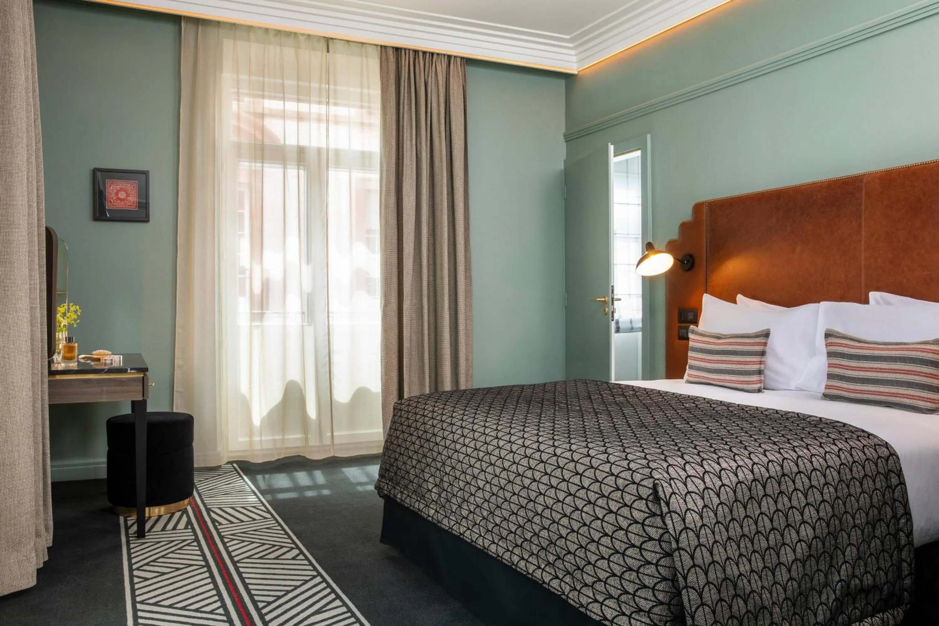 Bedroom, Bed in Maison Rouge Strasbourg Hotel & Spa, Autograph Collection