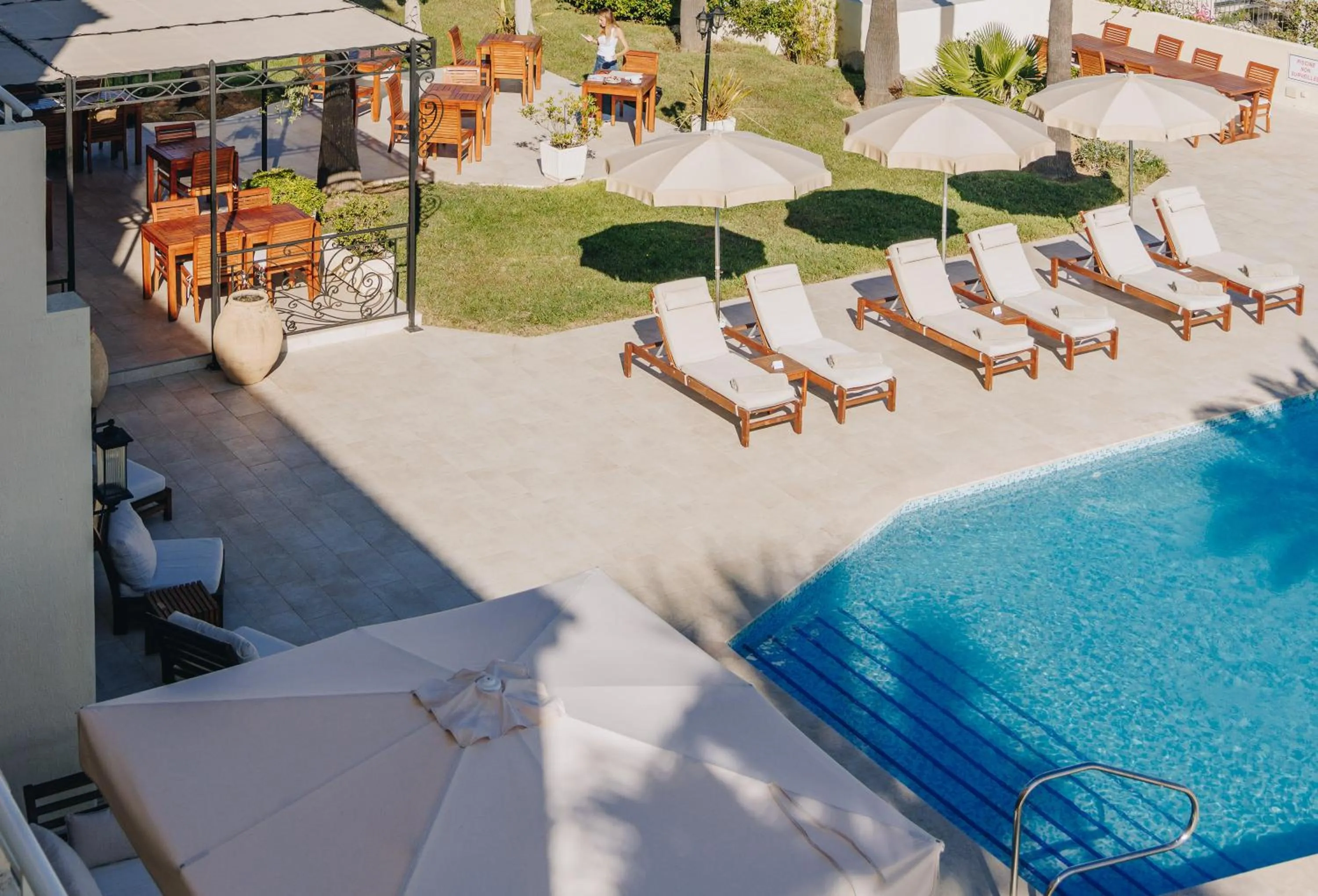 Pool view in Hotel Corsica & Spa Serena