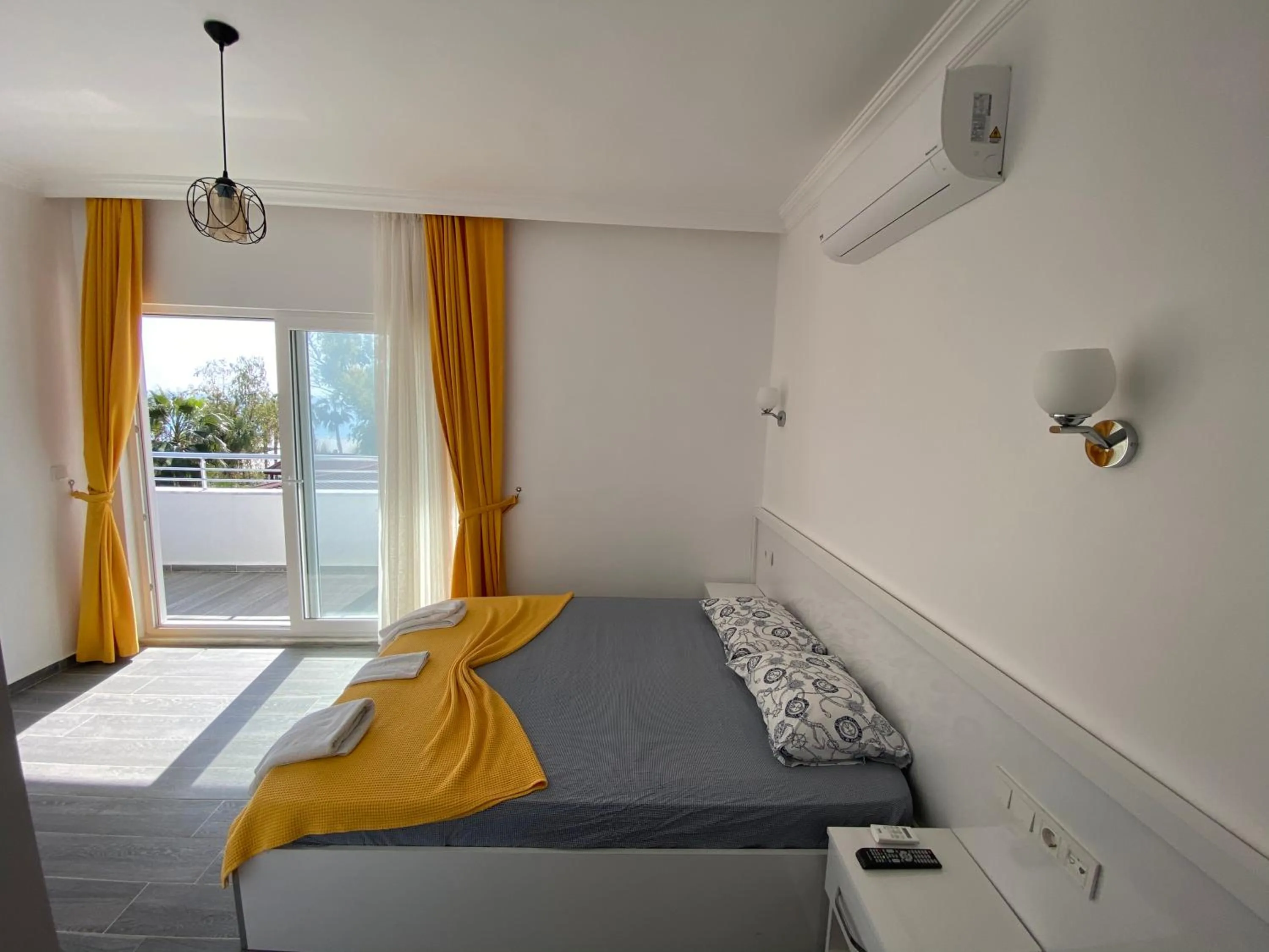 Bedroom, Bed in Aroma Butik Hotel