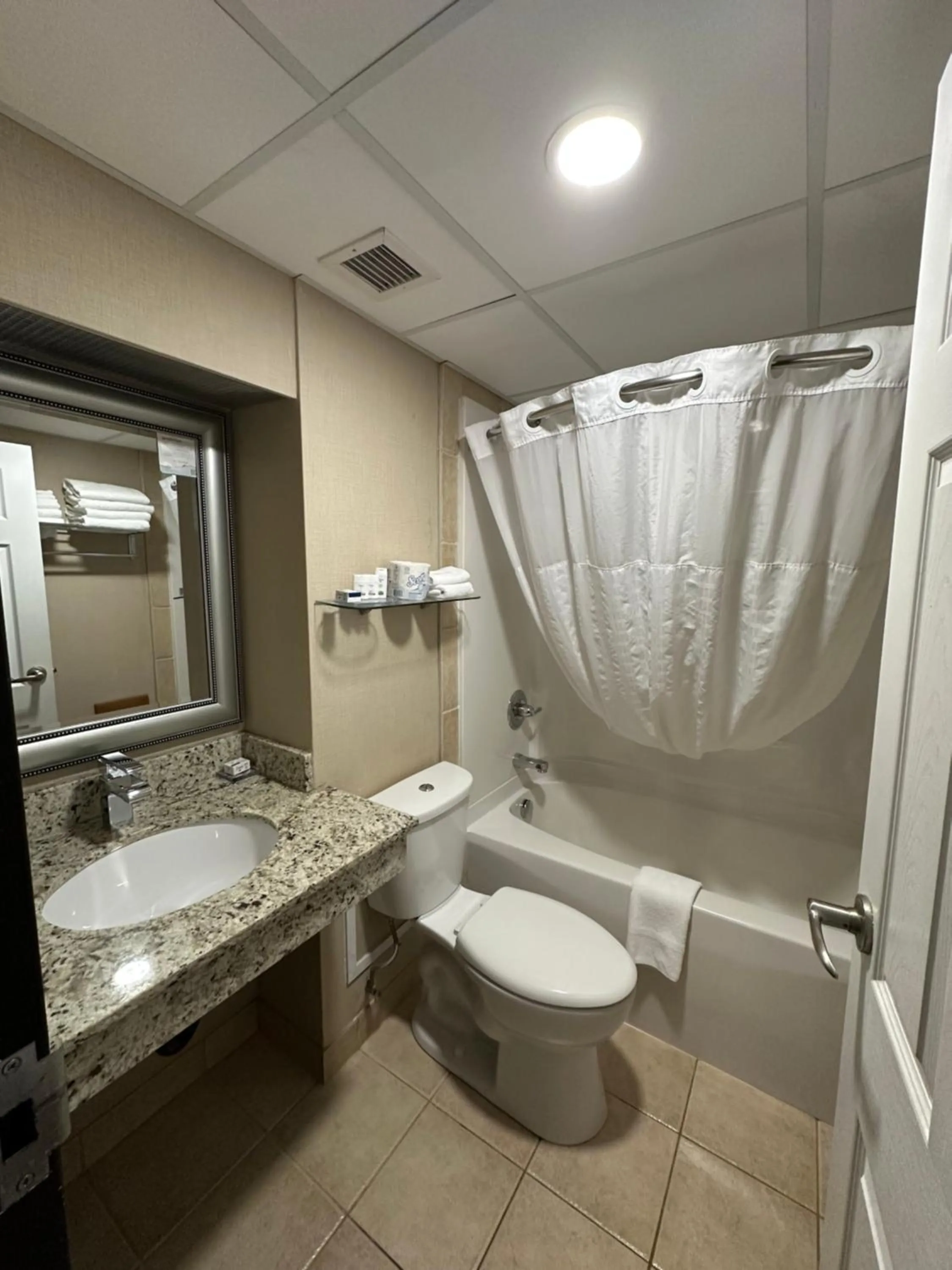 Wyndham Garden Medicine Hat Conference Center