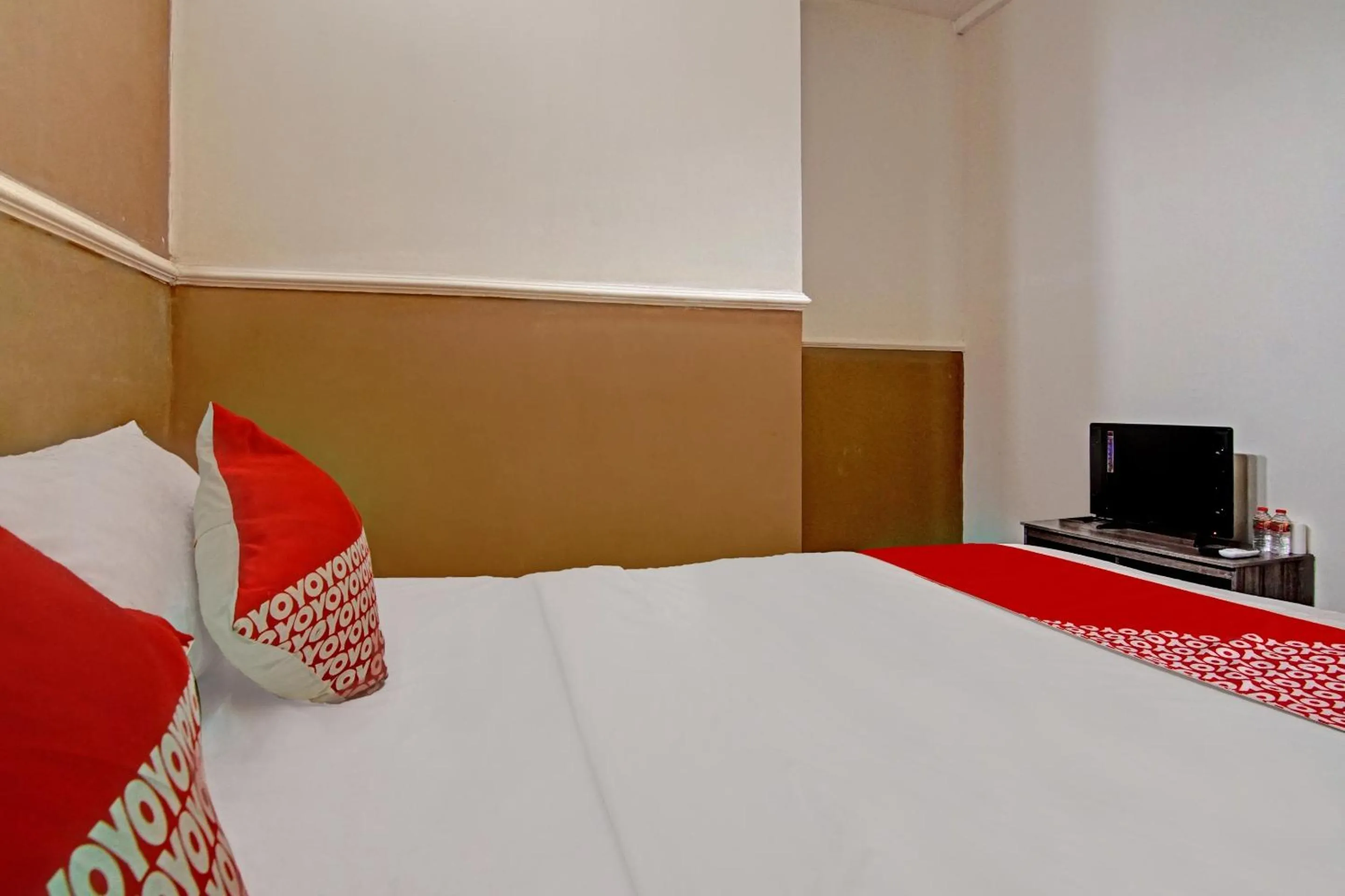 Bedroom, Bed in Hotel O Poris Residence Syariah