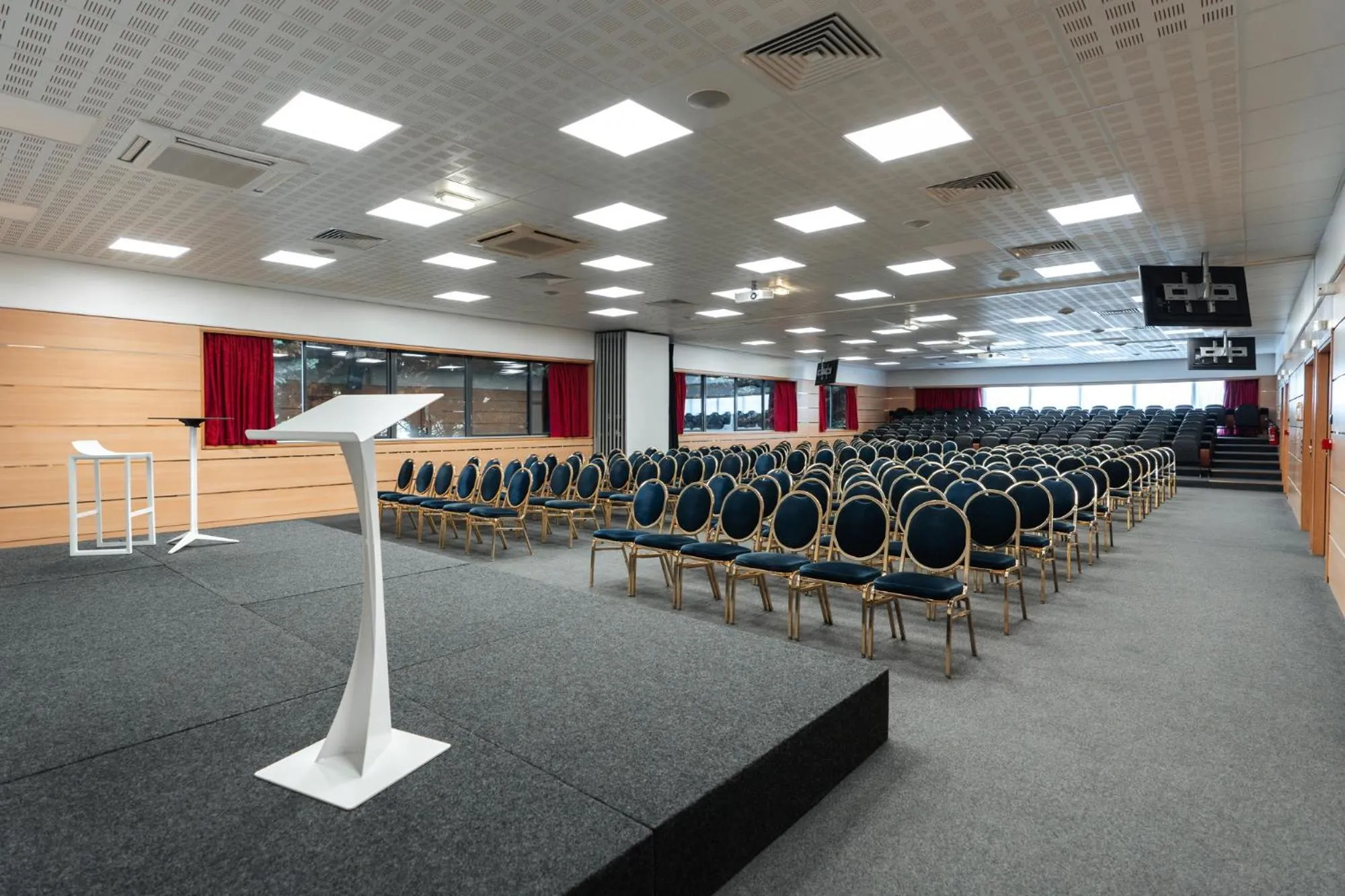 Meeting/conference room in Westotel Nantes Atlantique